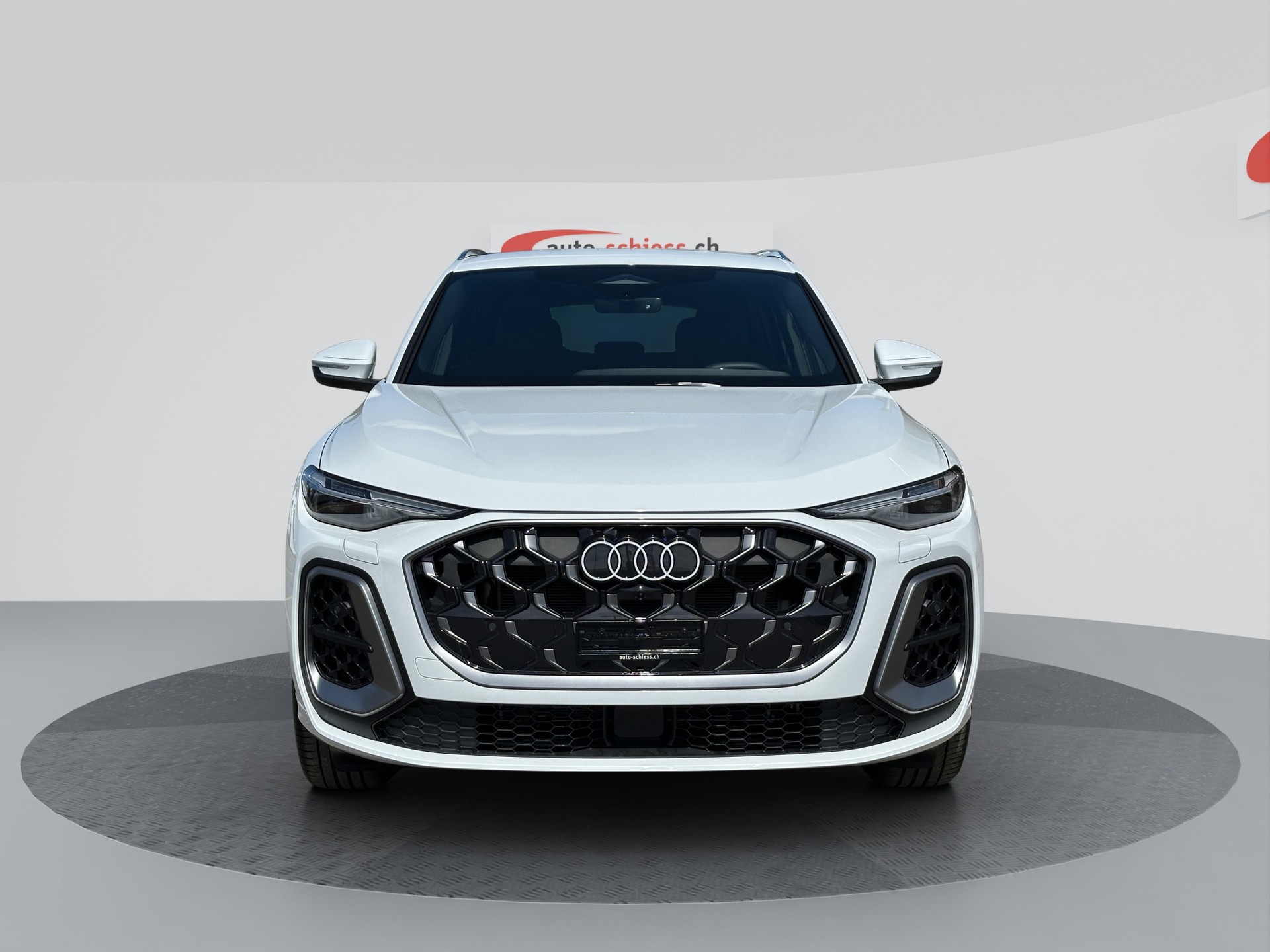 AUDI Q5 TDI S-Line quattro S-tronic-image-1