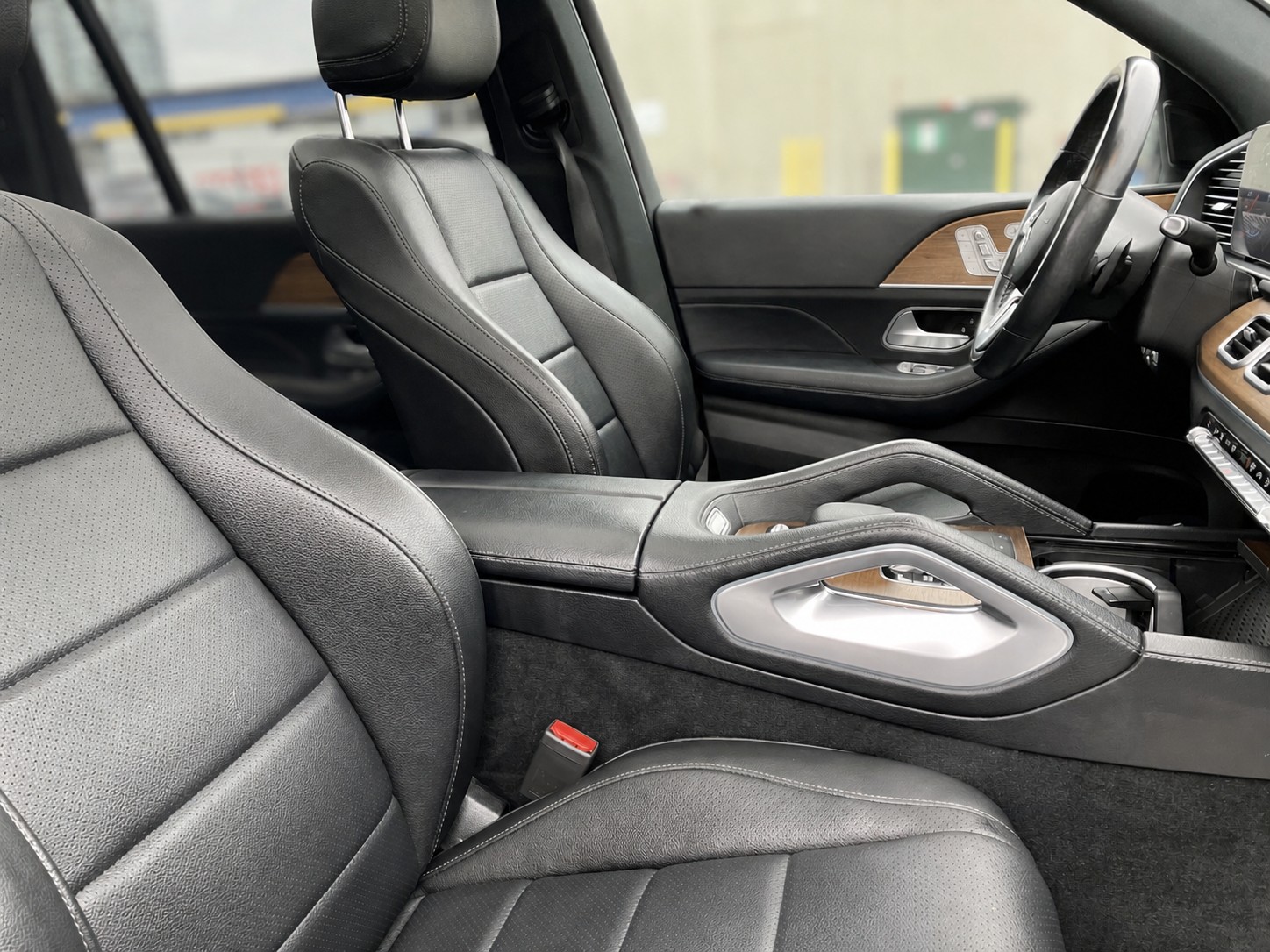 MERCEDES-BENZ GLS 450 AMG Line 4matic-image-9