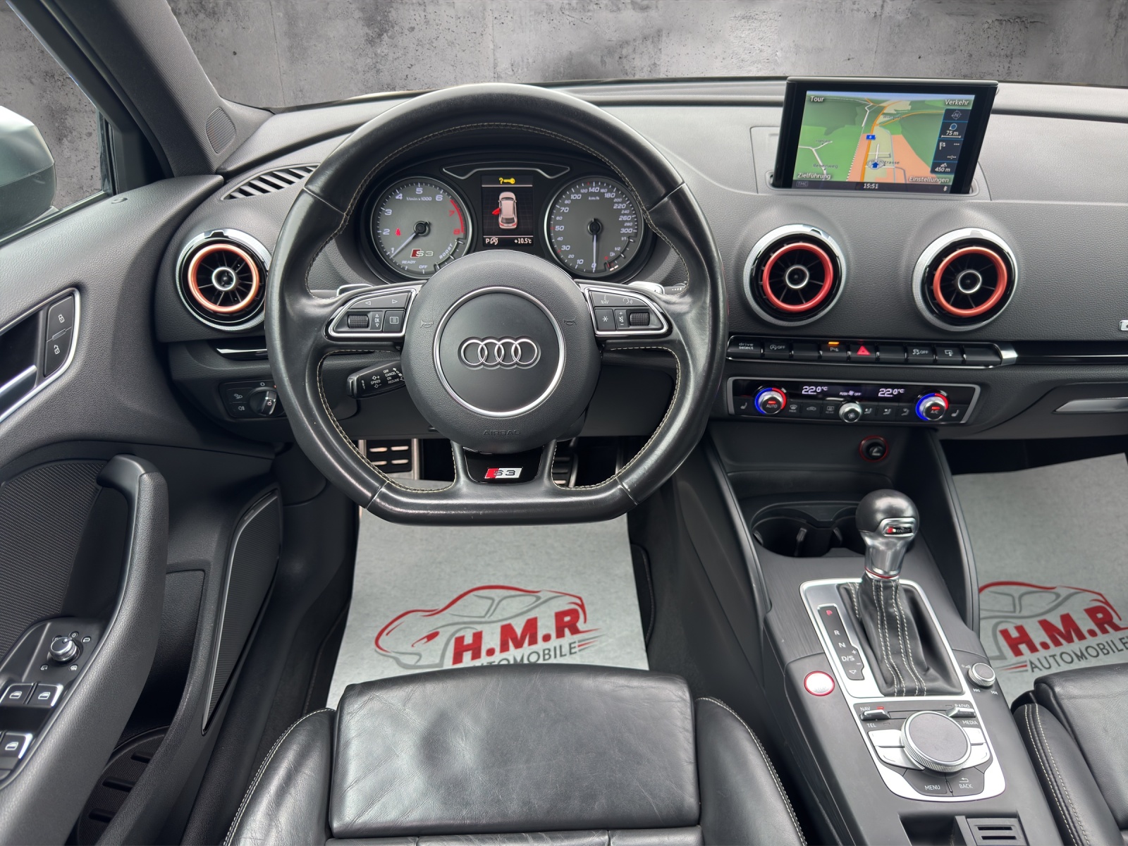AUDI S3 Sportback 2.0 TFSI quattro S-tronic-image-11