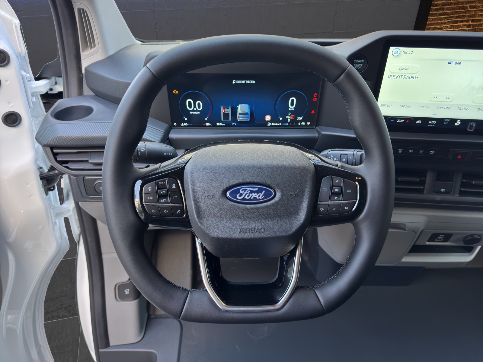 FORD Transit Custom Van 320 L1 2.0 EcoBlue 136 Trend-image-9