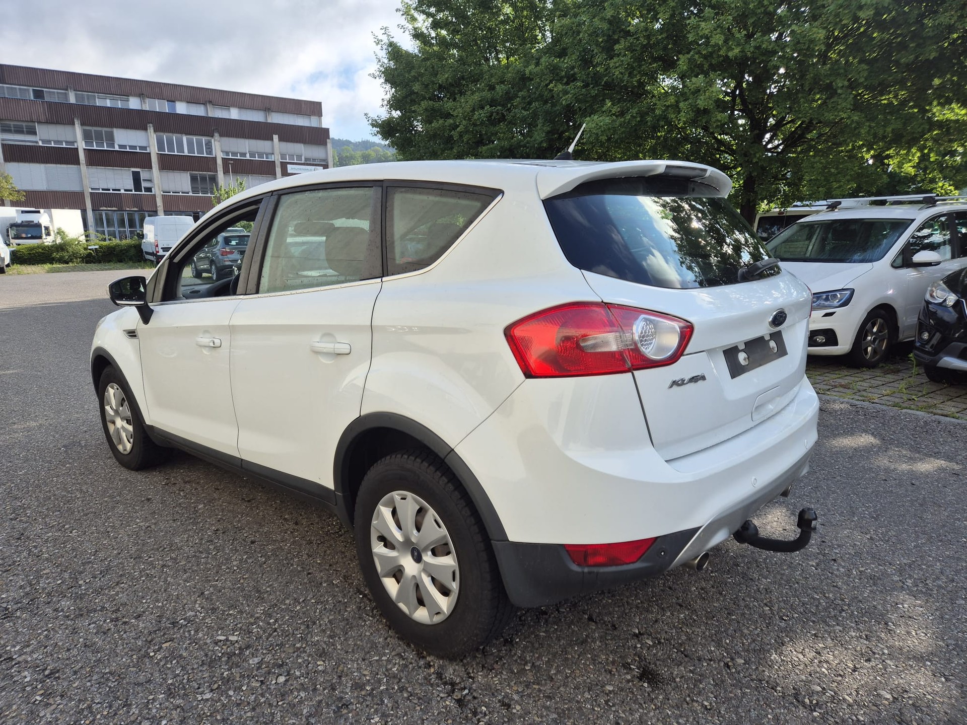 FORD Kuga 2.0 TDCi Carving 4WD PowerShift-image-6