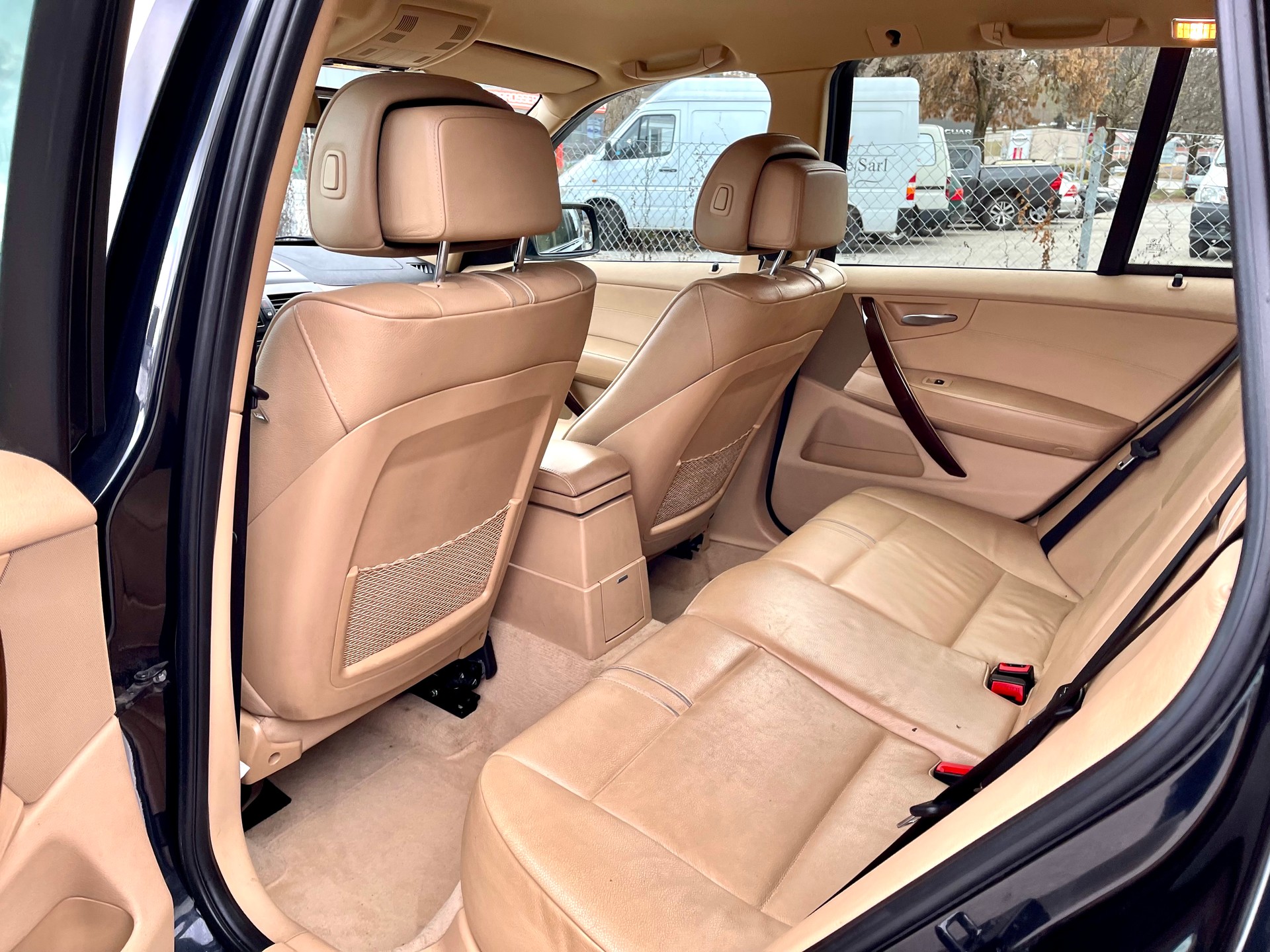 BMW X3 xDrive 20d Access-image-13