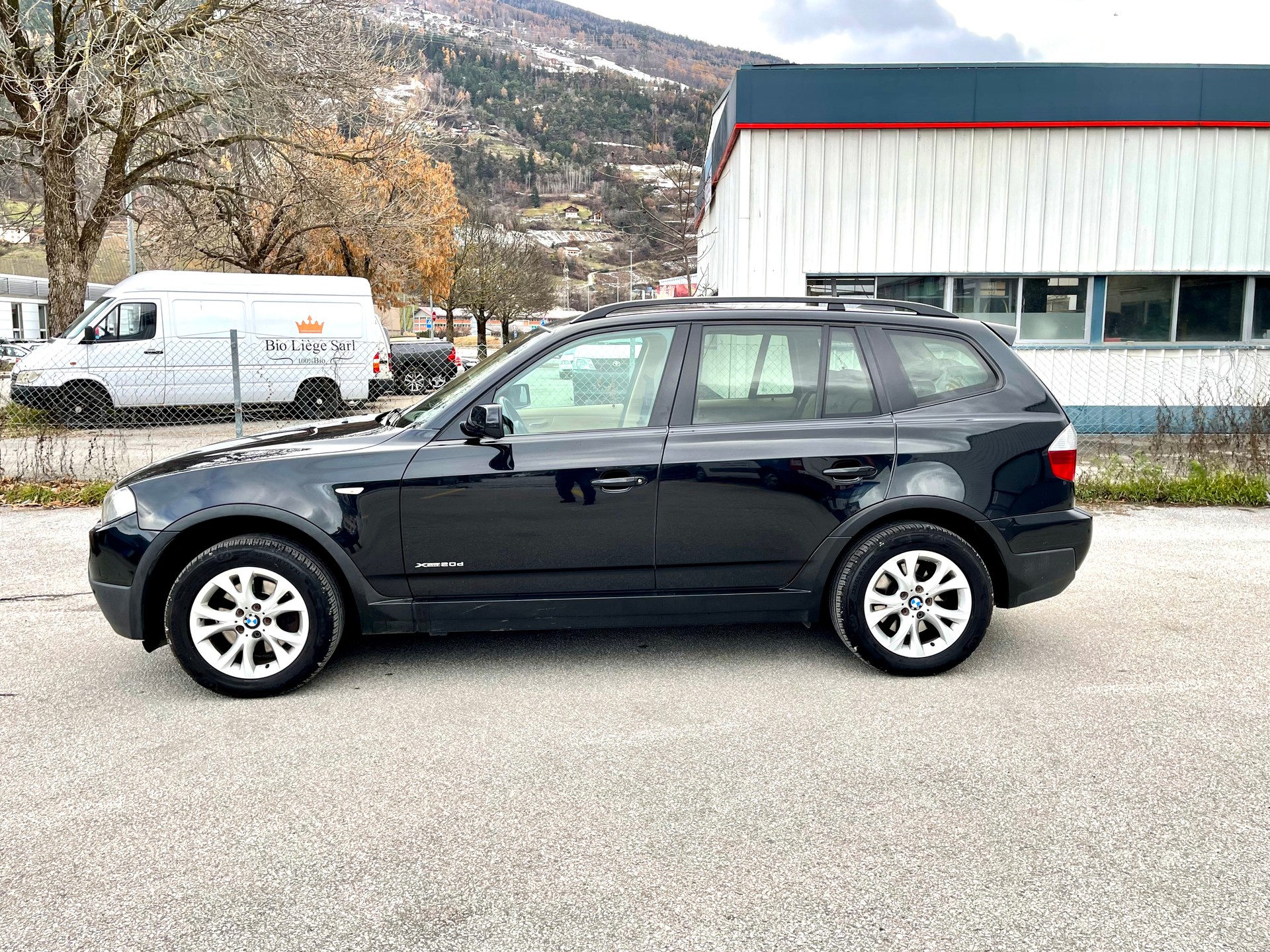 BMW X3 xDrive 20d Access-image-11