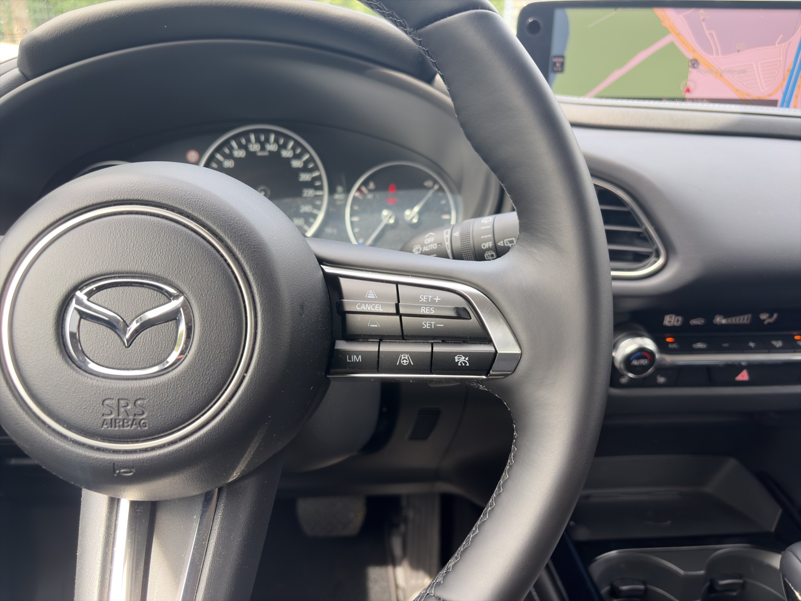 MAZDA CX-30 G 140 Exclusive AT-image-12