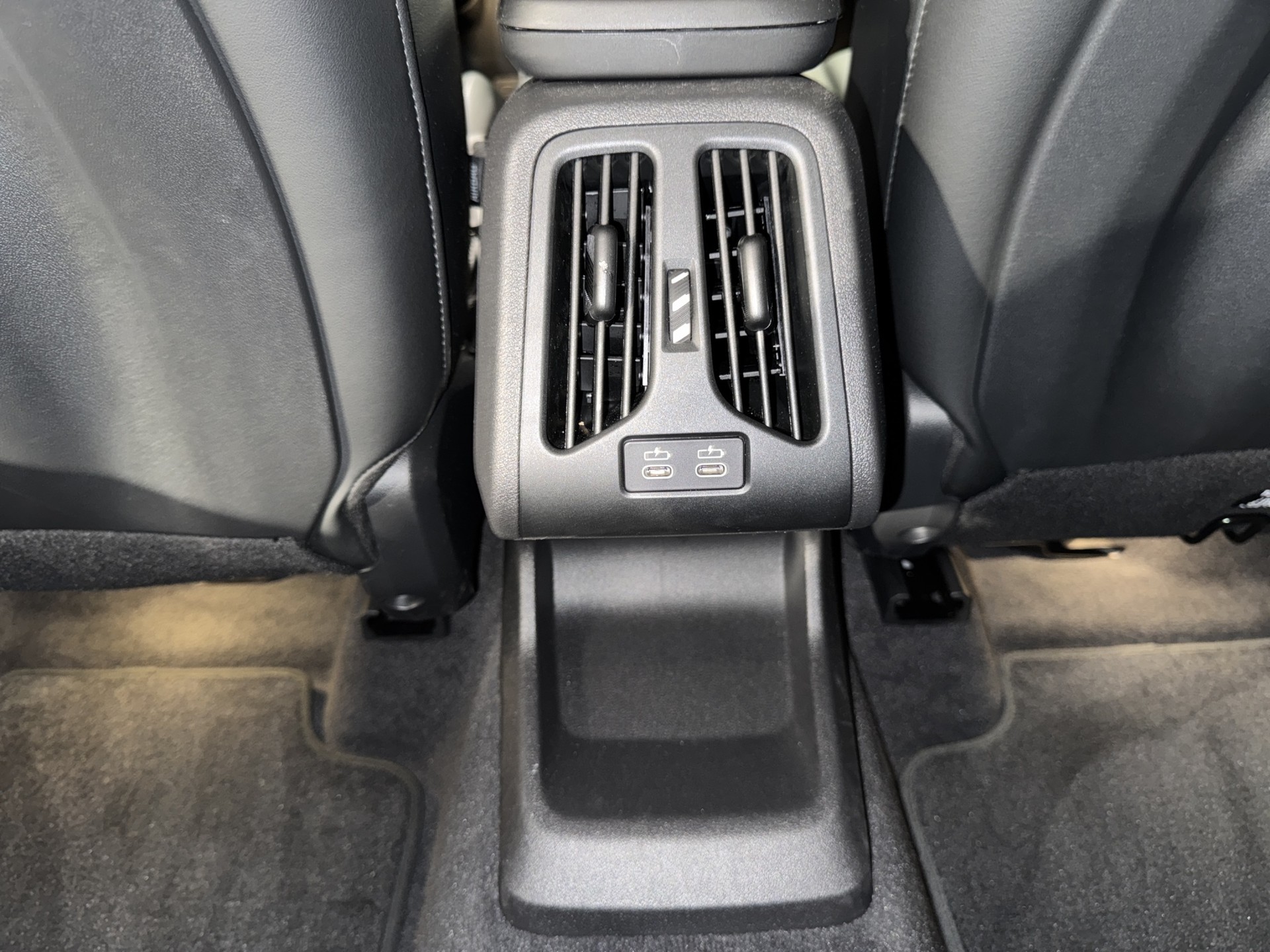 BMW X2 20i sDrive M Sport-image-9