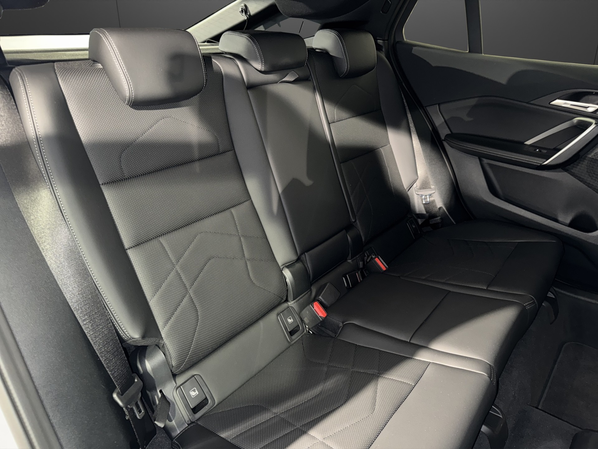 BMW X2 20i sDrive M Sport-image-16