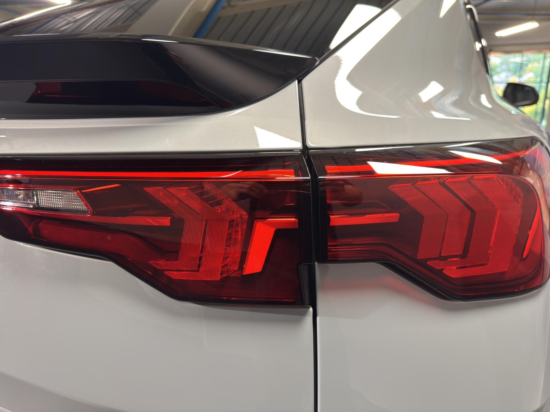 BMW X2 20i sDrive M Sport-image-5
