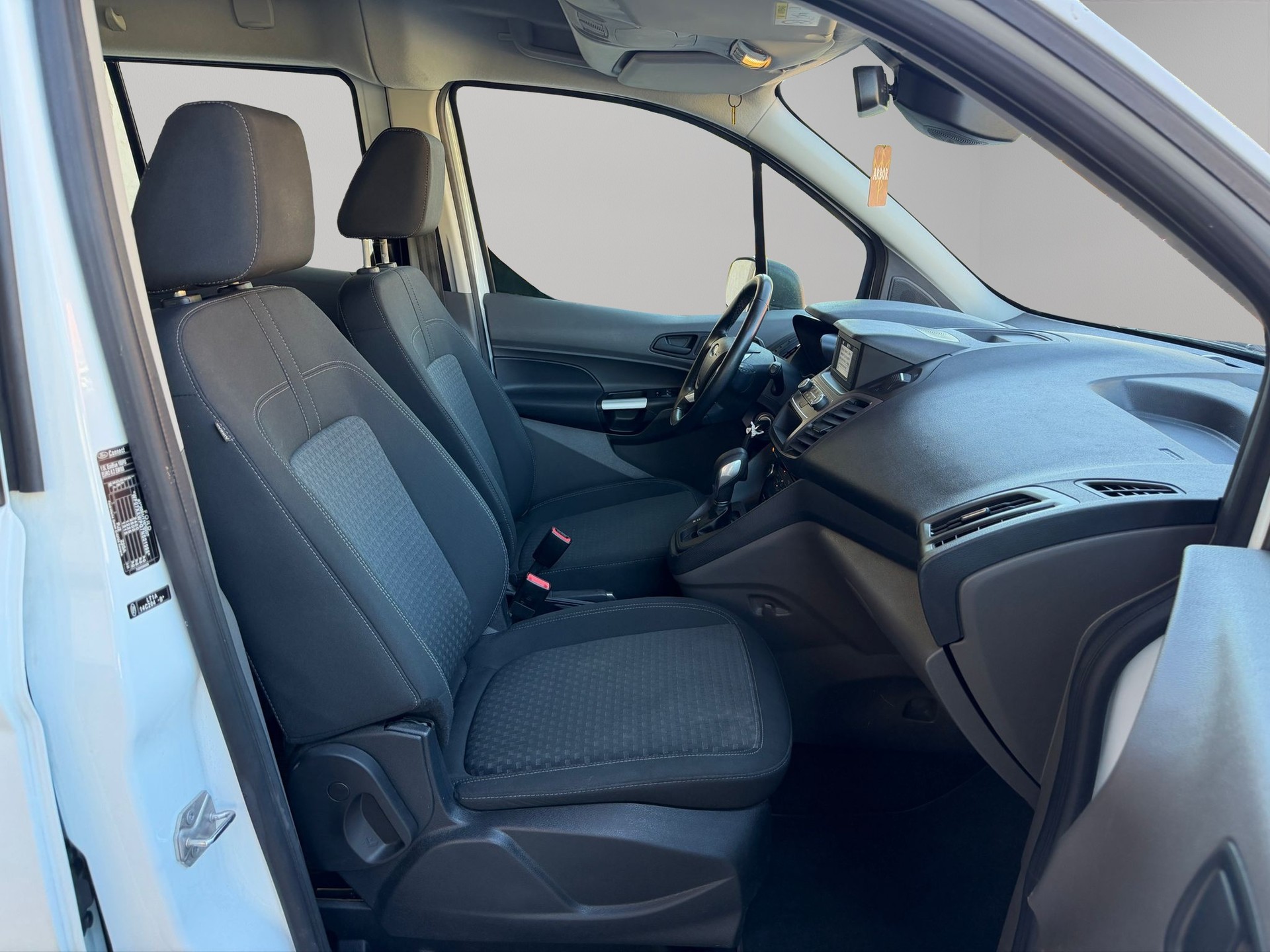 FORD Transit Connect Com T240 1.5 EcoBlue Trend Automat-image-12