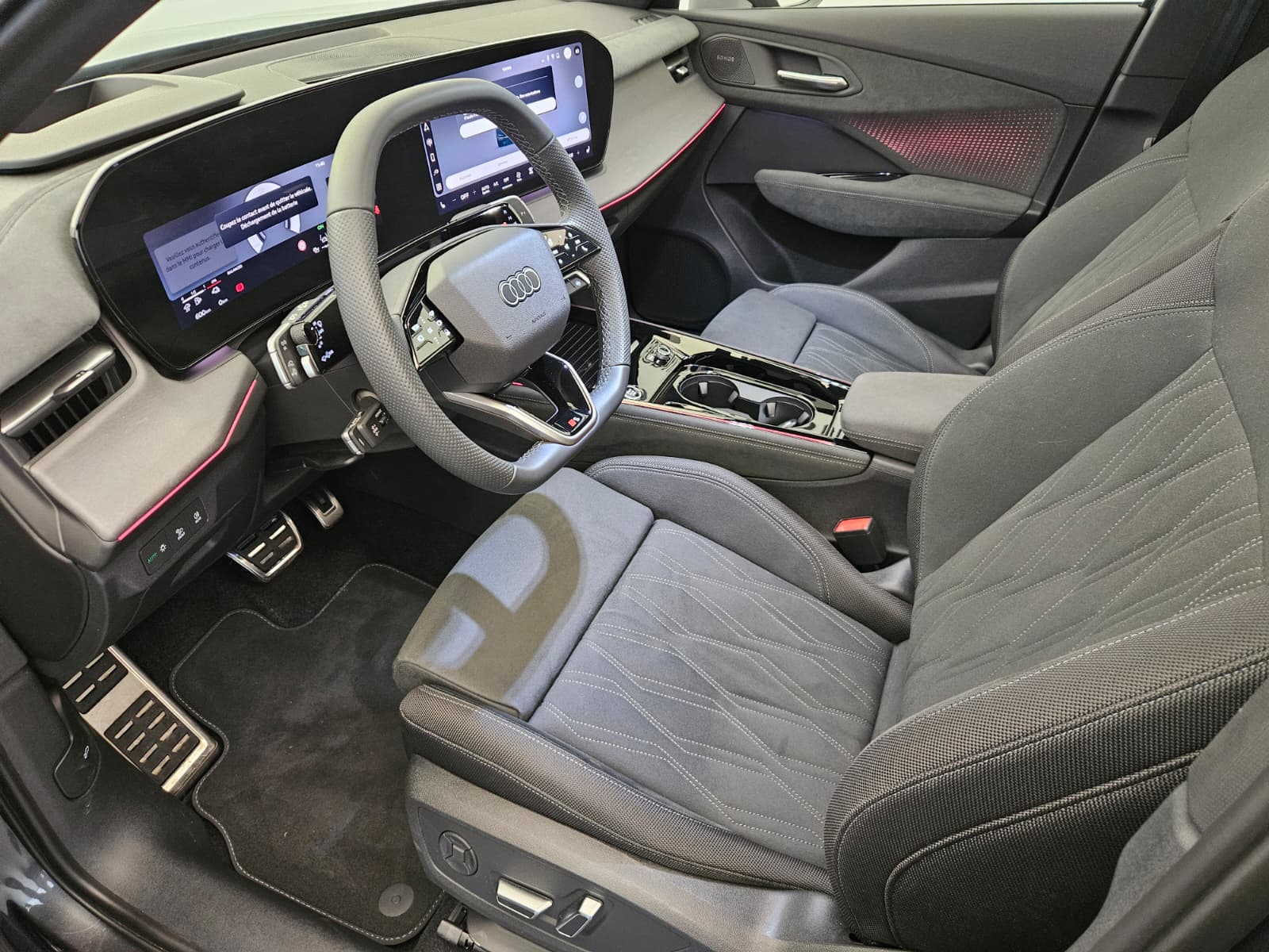 AUDI Q3 Sportback e-hybrid 200 kW S tronig-image-10