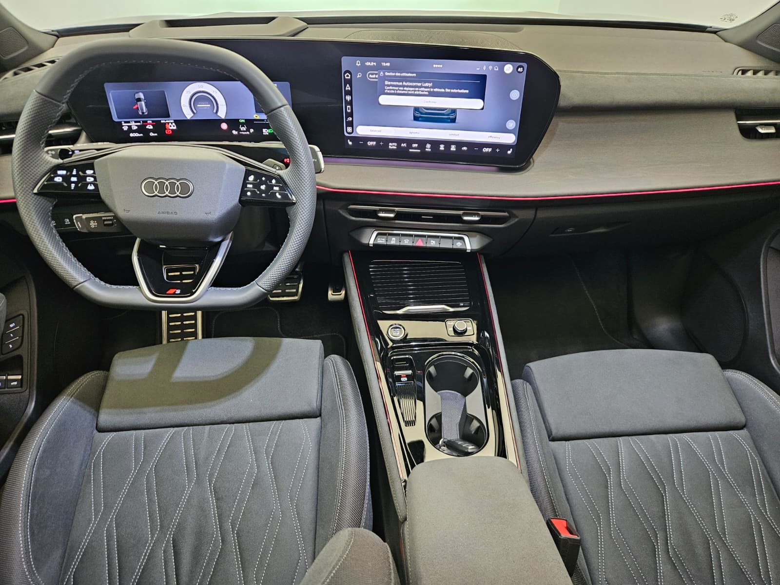 AUDI Q3 Sportback e-hybrid 200 kW S tronig-image-9