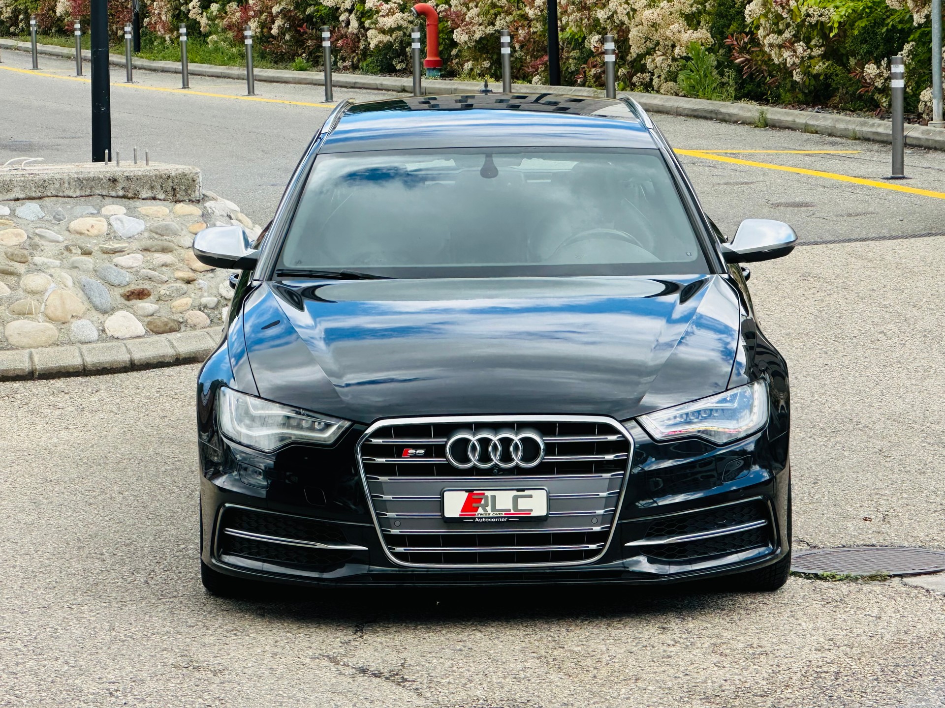 AUDI S6 Avant 4.0 TFSI V8 quattro S-tronic-showroom-element-2
