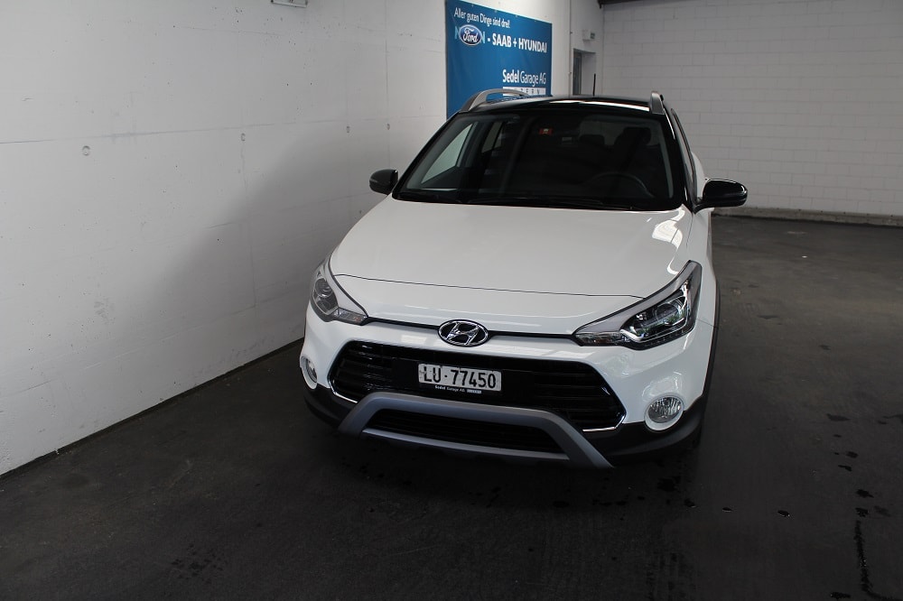 HYUNDAI i20 1.0 T-GDi Amplia-image-1