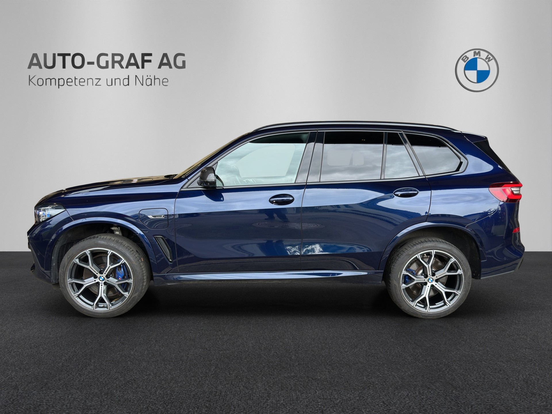 BMW X5 45e xDrive SAG-image-1