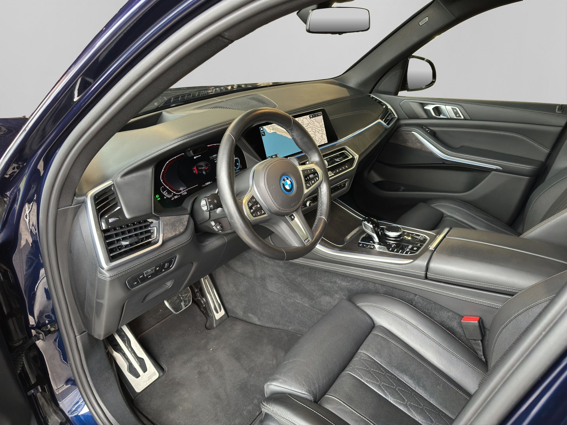 BMW X5 45e xDrive M SPORTPAKET SAG-image-10