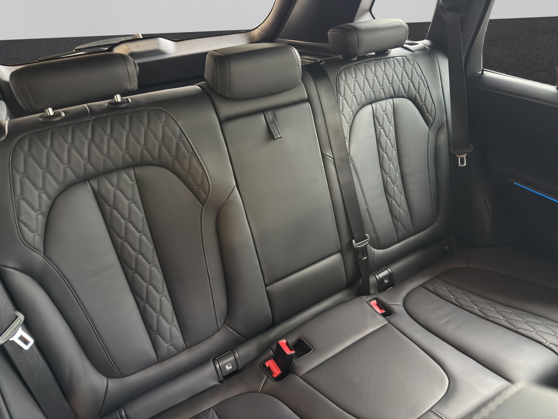 BMW X5 45e xDrive M SPORTPAKET SAG-image-18