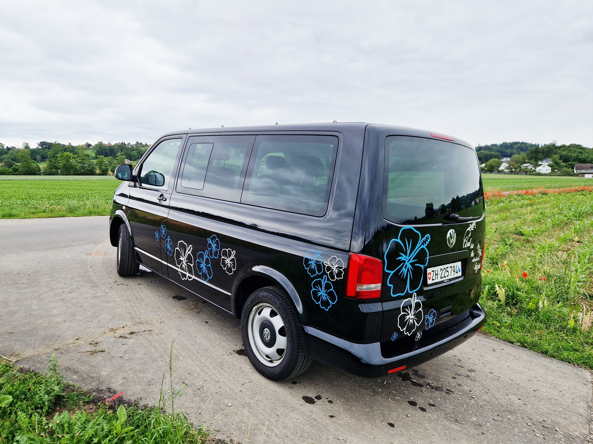 VW 2.0 TDI 102 Startline-image-1