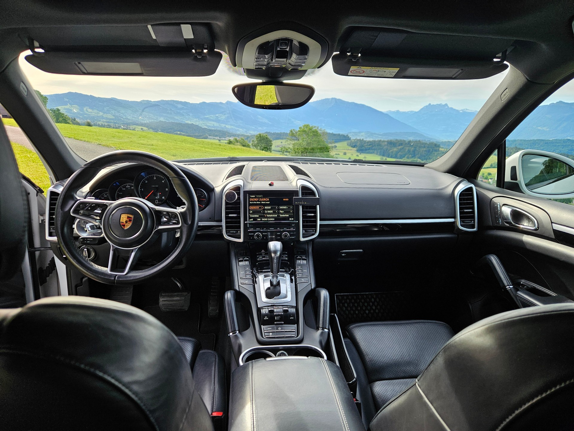 PORSCHE CAYENNE 3.0 V6 TDI Facelift mit AHK 3.5T (ab MFK 12.06.26)-image-9