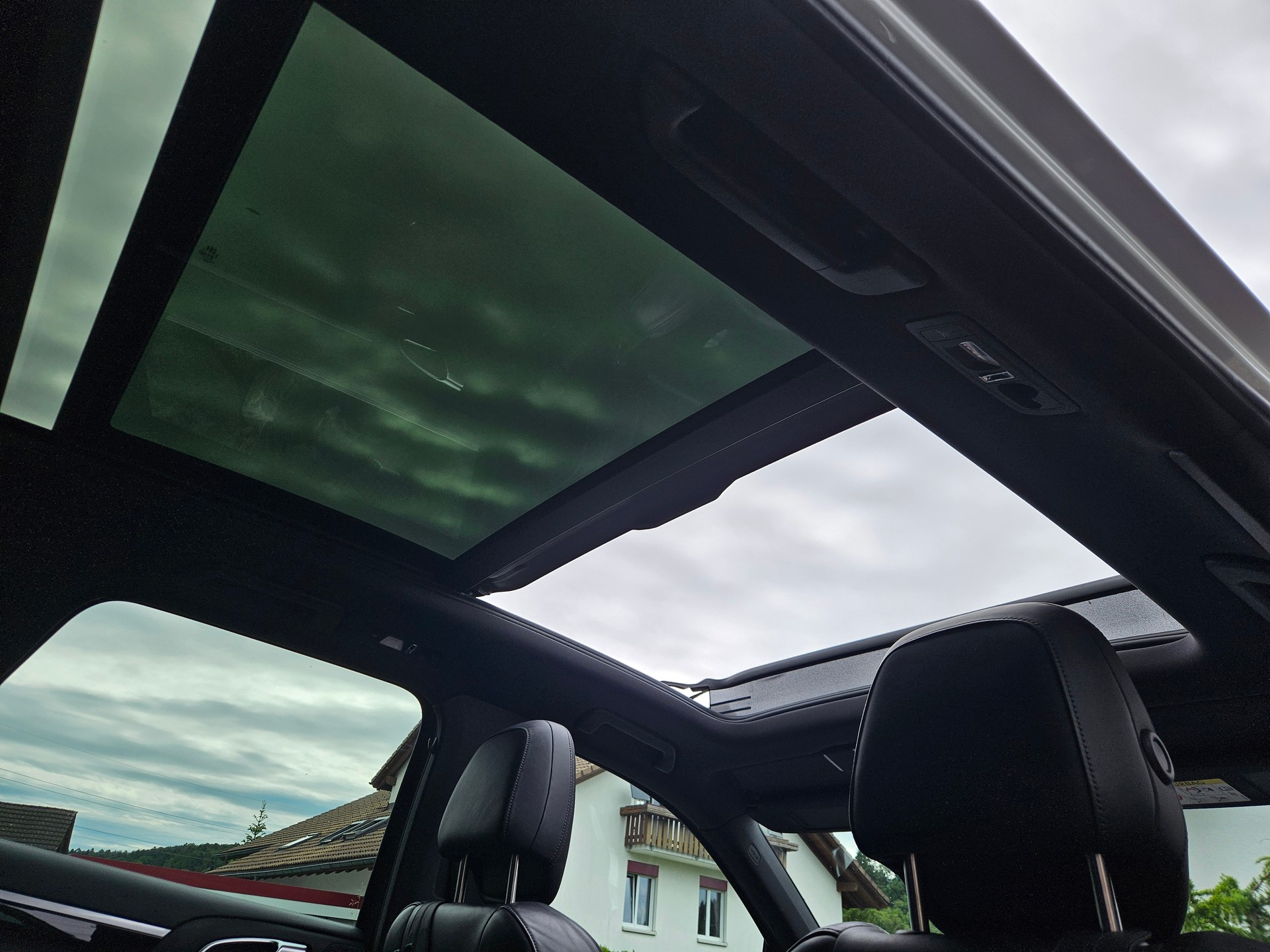 PORSCHE CAYENNE 3.0 V6 TDI Facelift mit AHK 3.5T (ab MFK 12.06.26)-image-11