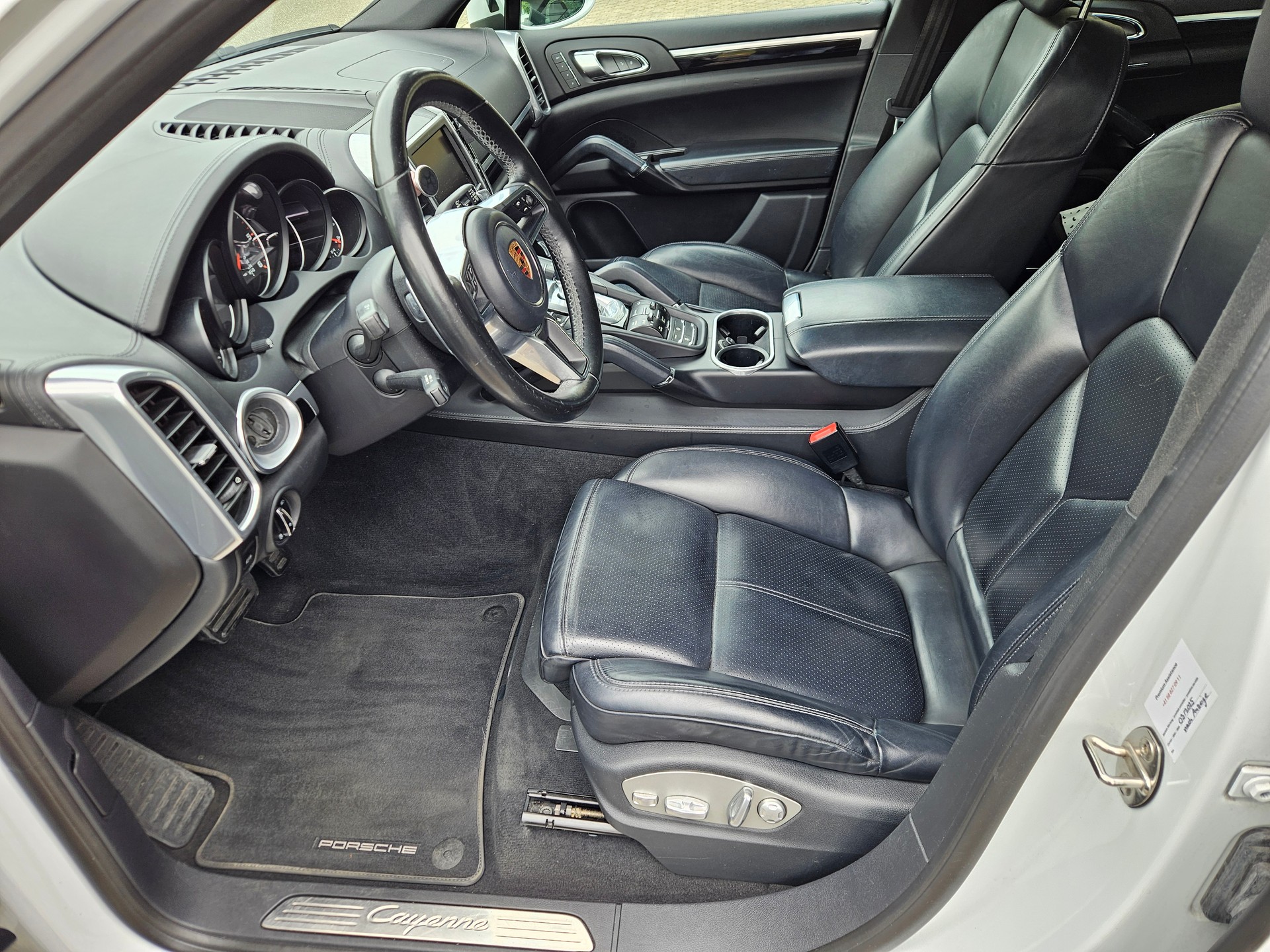 PORSCHE CAYENNE 3.0 V6 TDI Facelift mit AHK 3.5T (ab MFK 12.06.26)-image-6