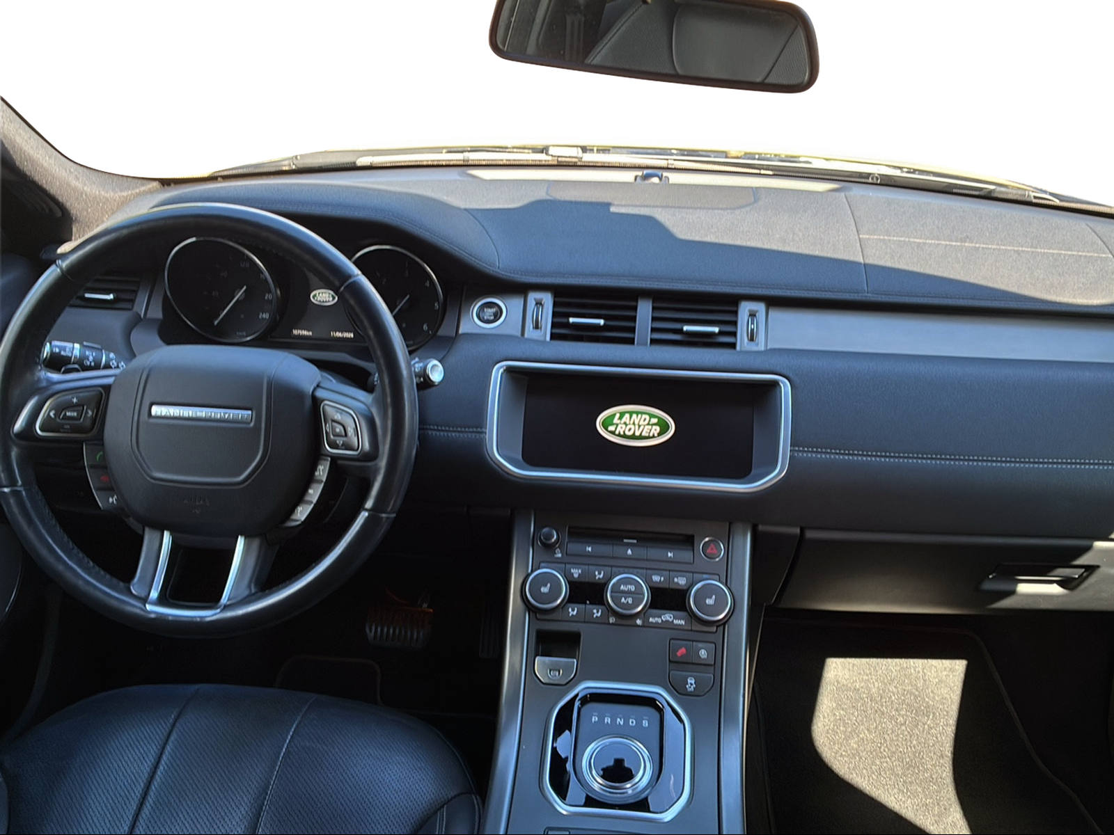 LAND ROVER Range Rover Evoque 2.0 TD4 Landmark Swiss-image-8
