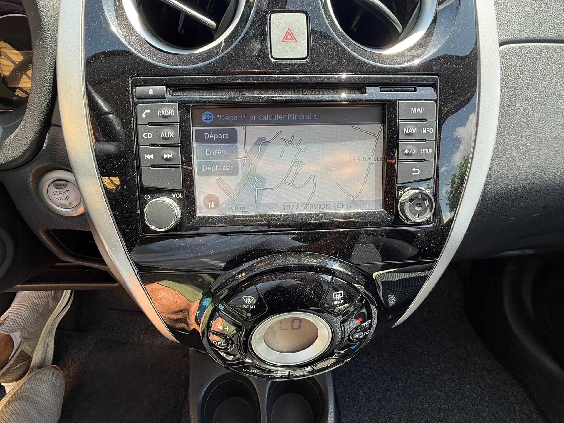 NISSAN Note 1.2 DIG-S n-tec CVT-image-11