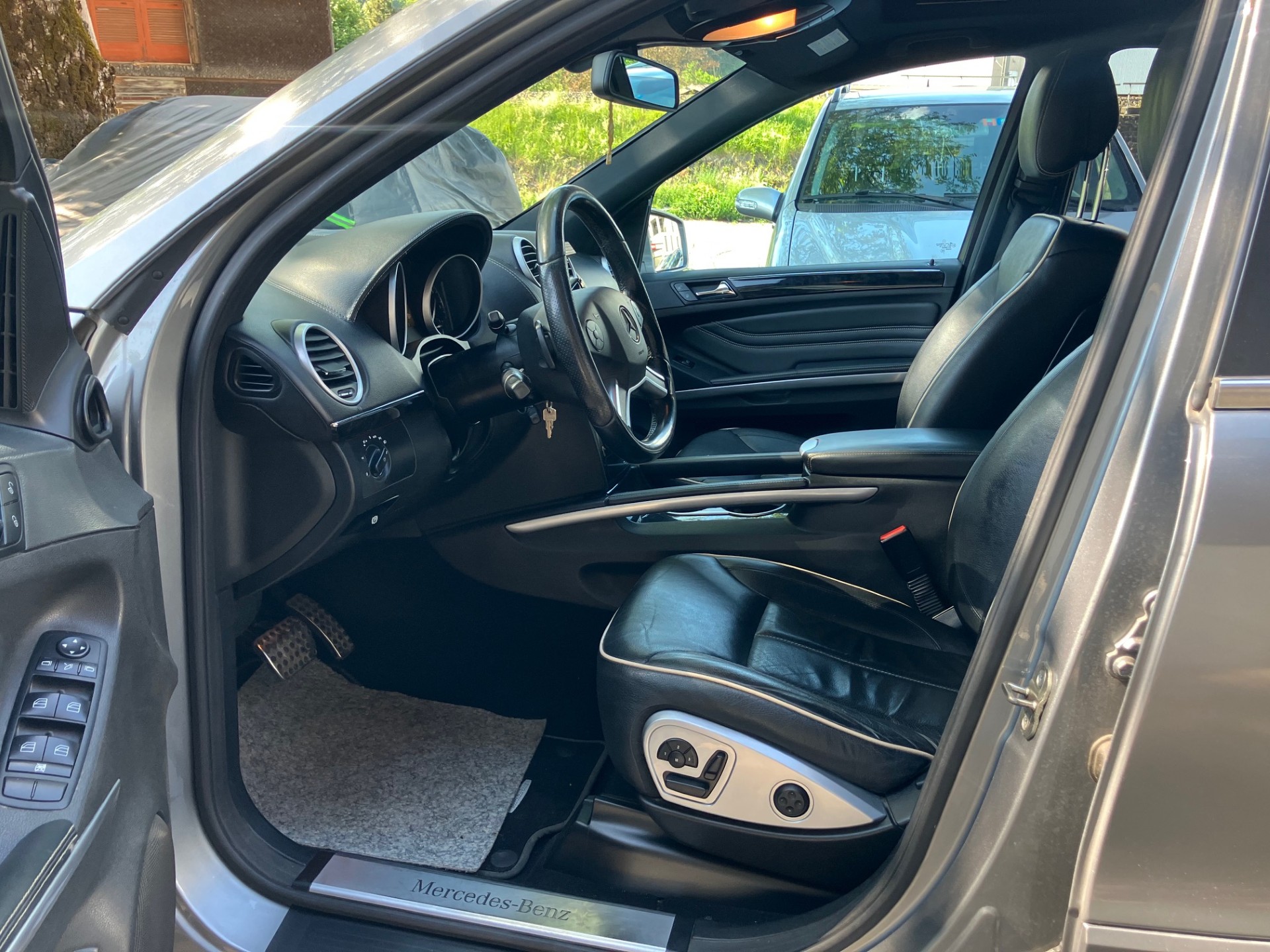 MERCEDES-BENZ ML 350 4Matic 7G-Tronic-image-12
