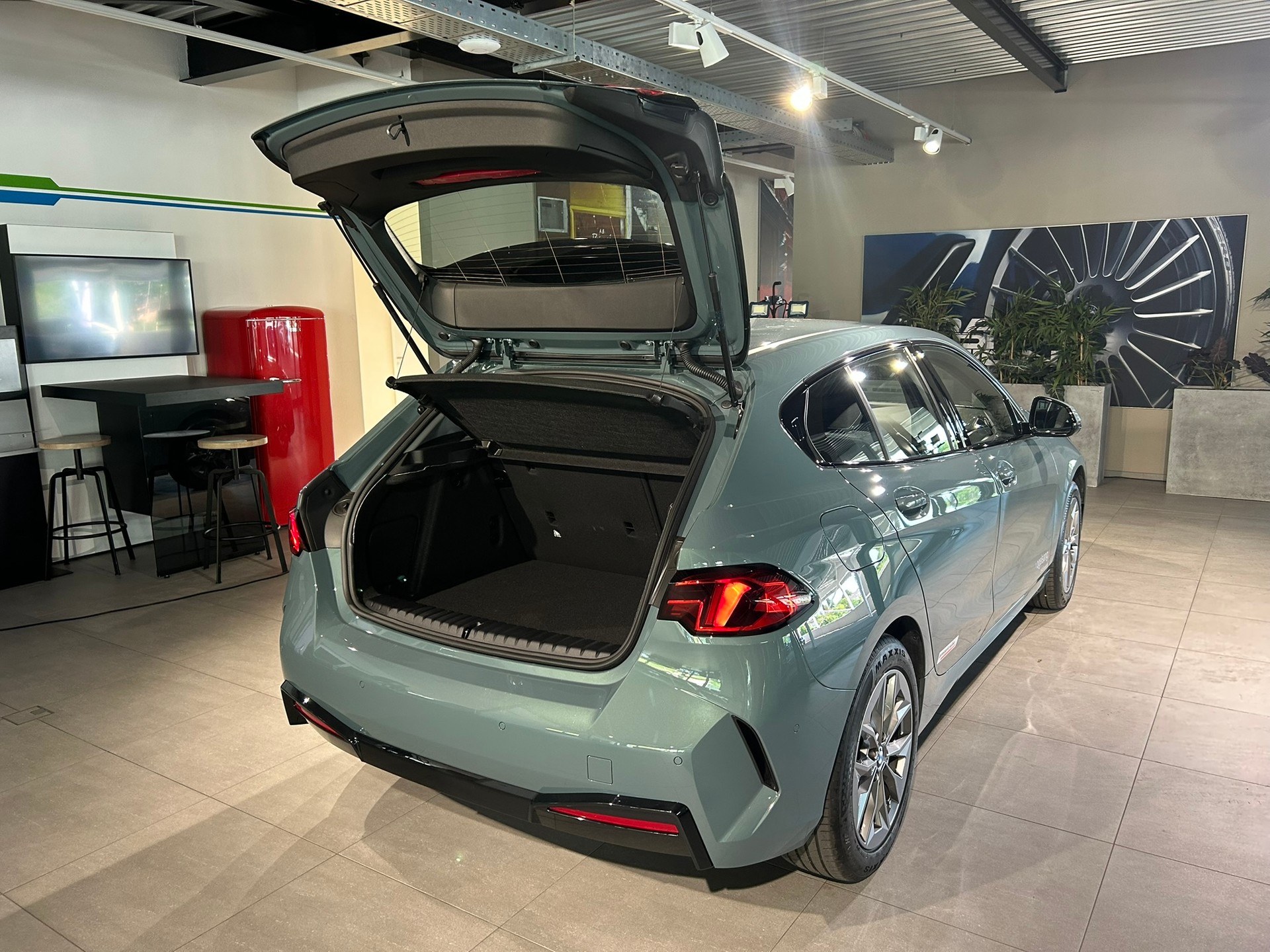 BMW 116 Steptronic-image-15