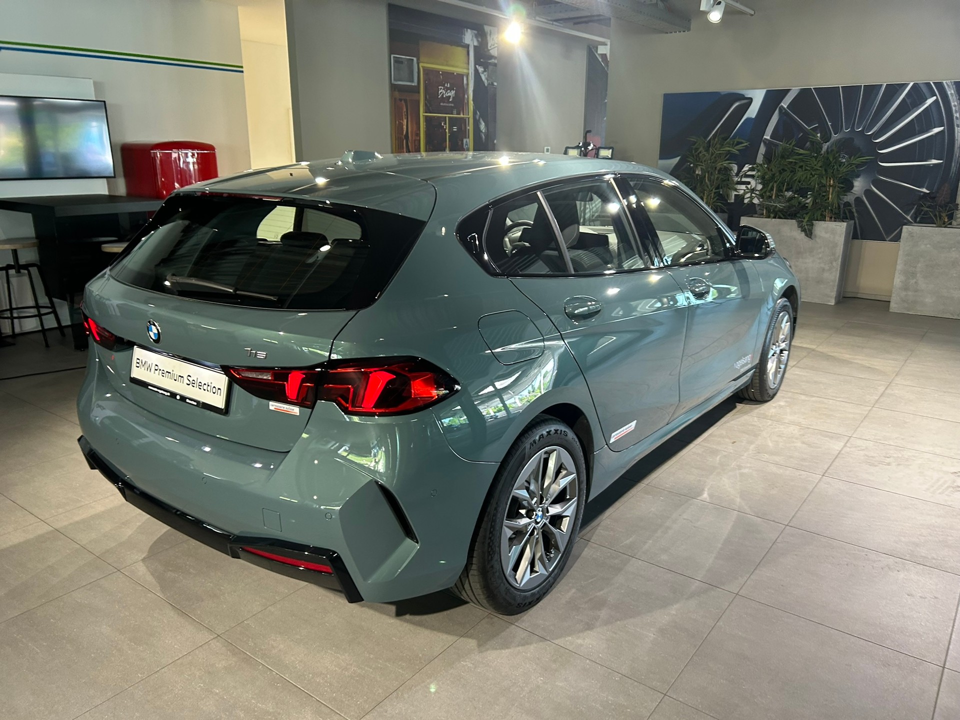 BMW 116 Steptronic-image-11