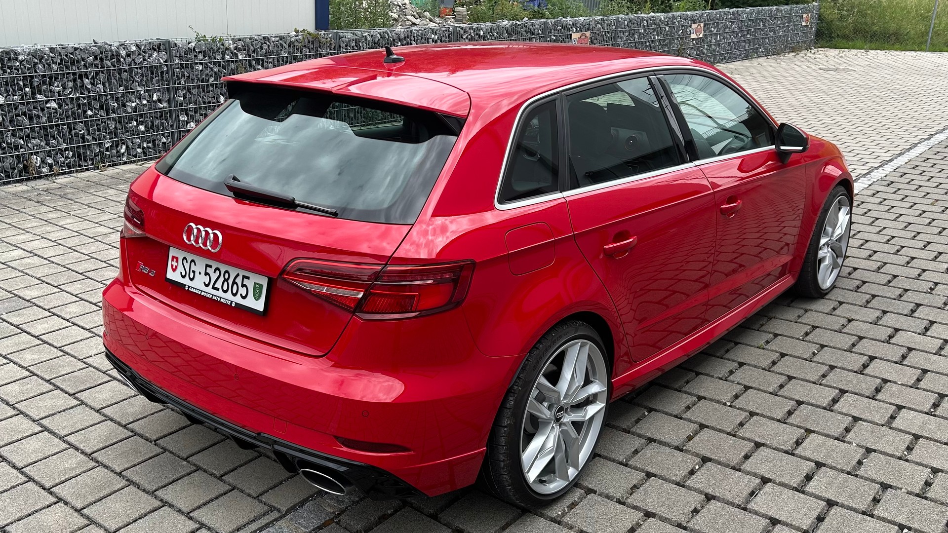 AUDI 2.5 T FSI quattro S-Tronic-image-9