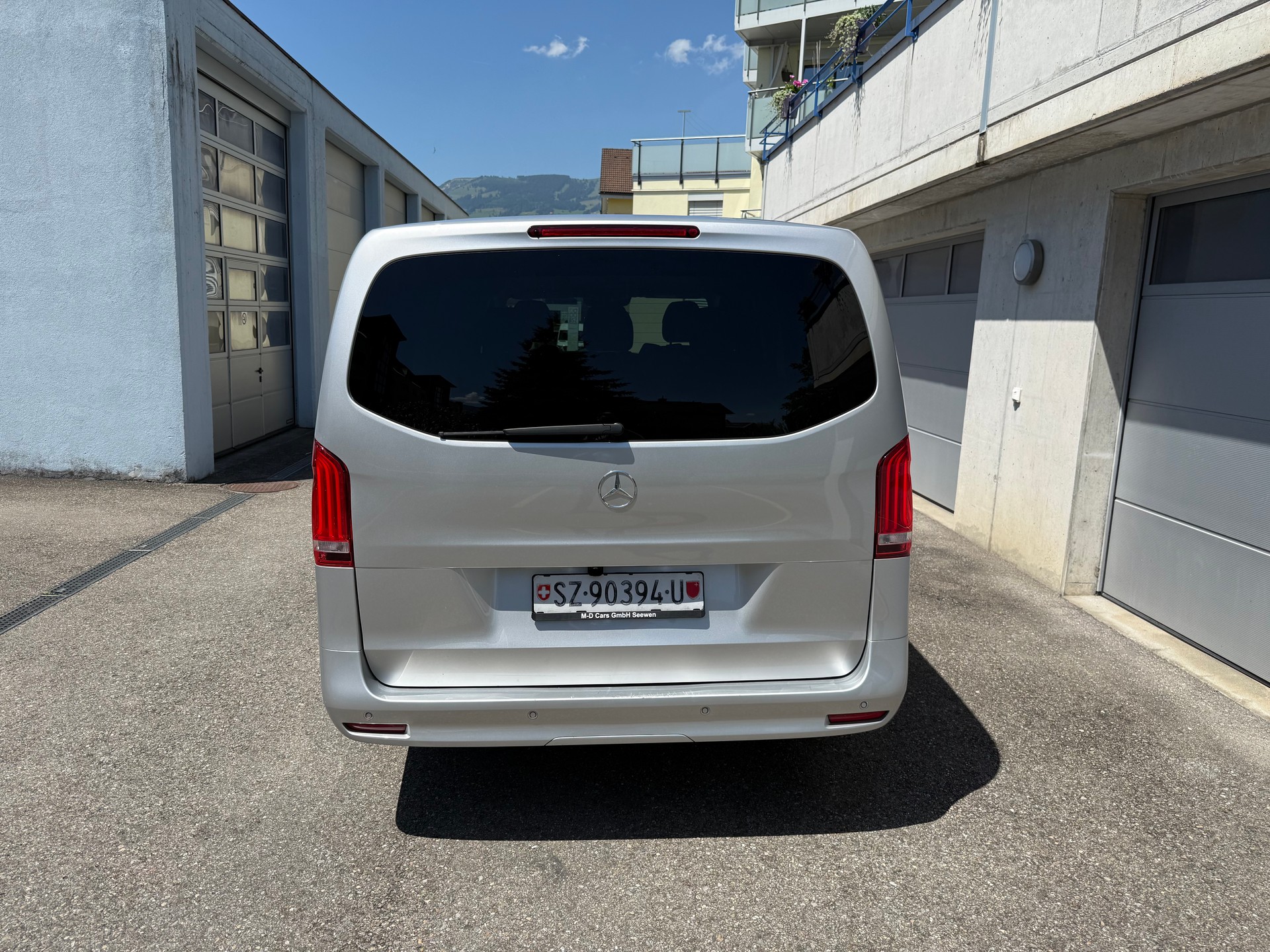 MERCEDES-BENZ Vito 116 CDI Lang Pro Tourer 4Matic 9G-Tronic-image-4
