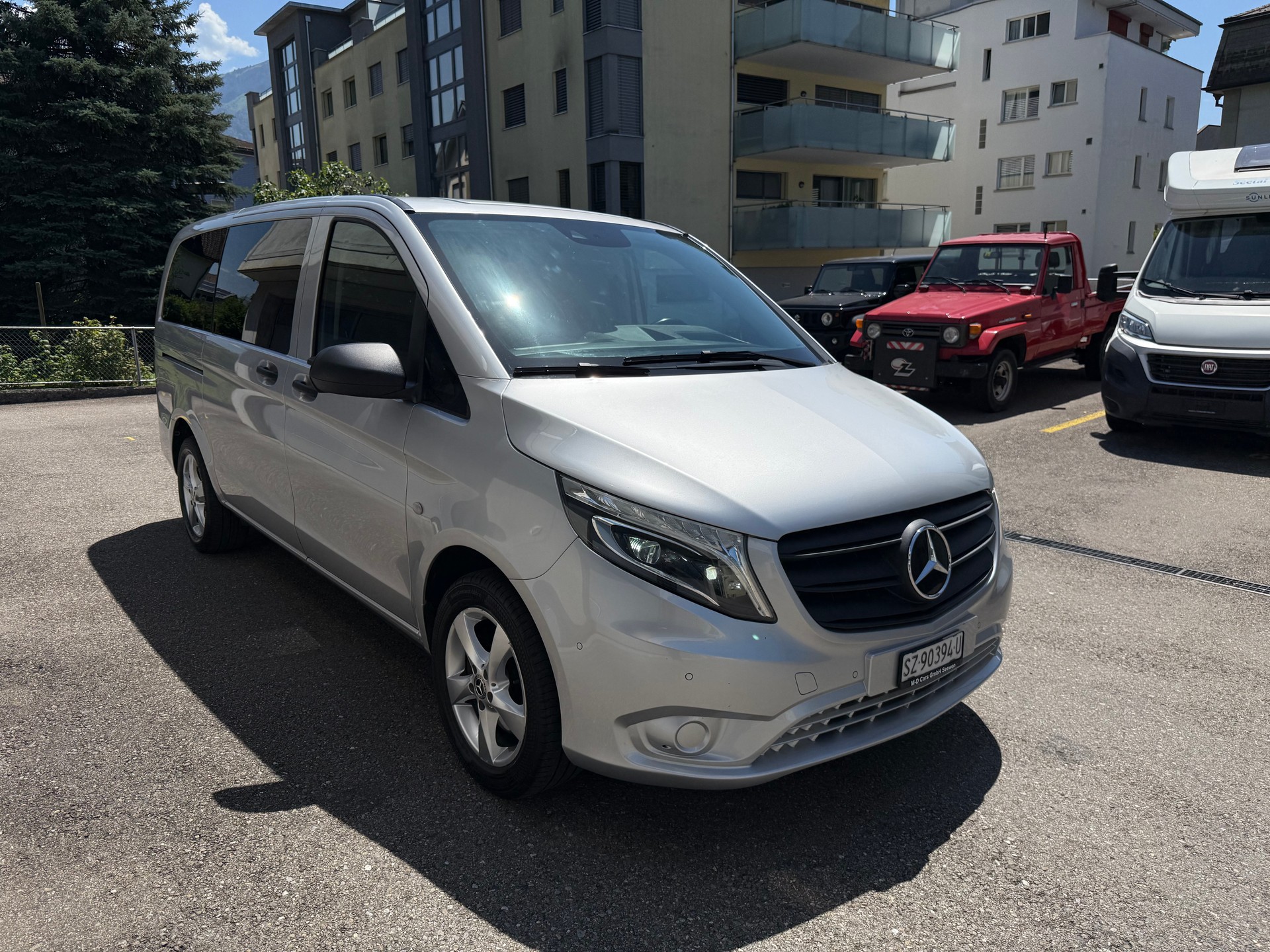 MERCEDES-BENZ Vito 116 CDI Lang Pro Tourer 4Matic 9G-Tronic-image-2