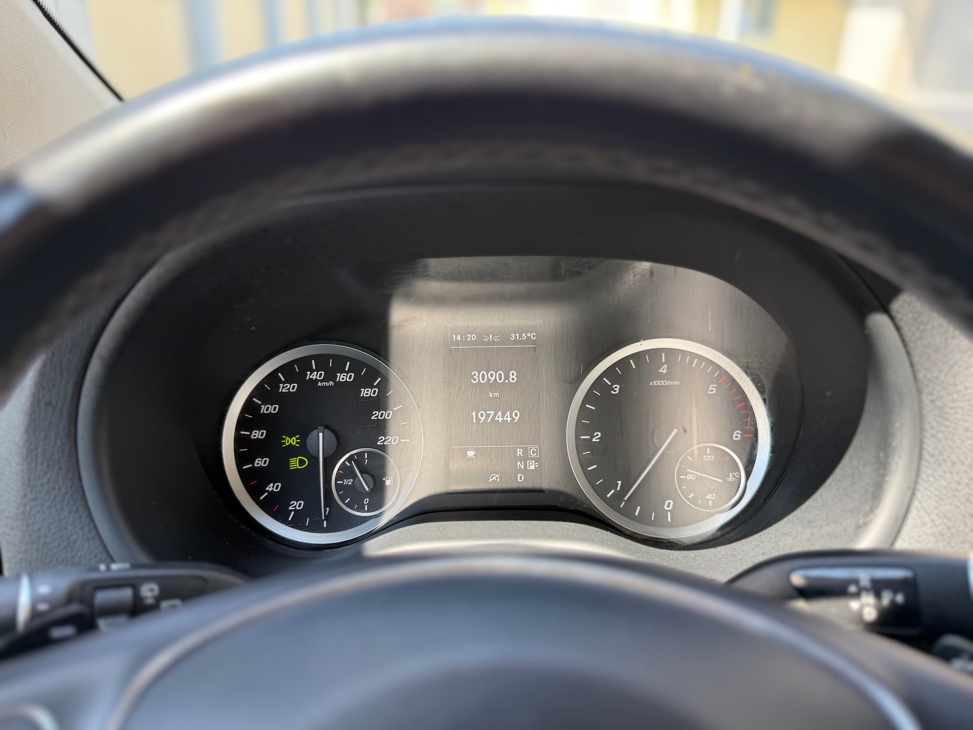 MERCEDES-BENZ Vito 116 CDI Lang Pro Tourer 4Matic 9G-Tronic-image-15