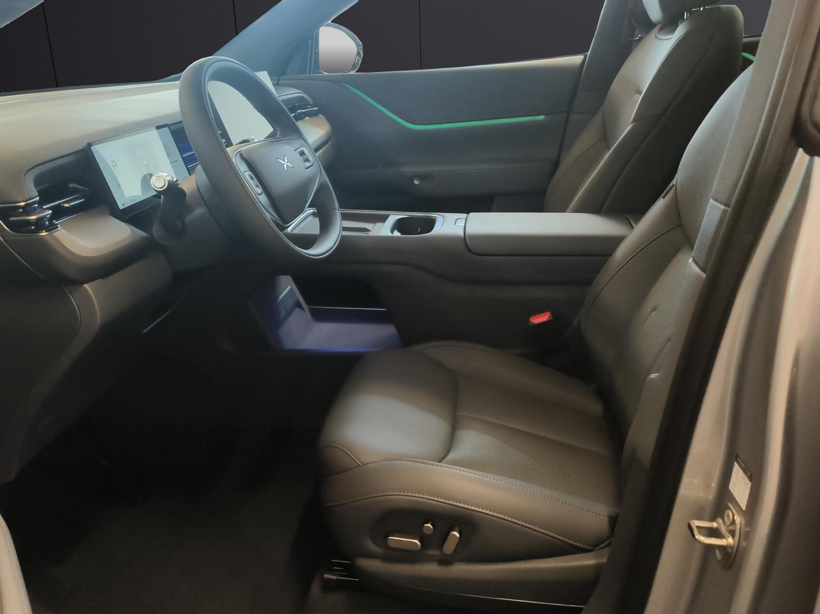 XPENG G6 Performance AWD-image-11
