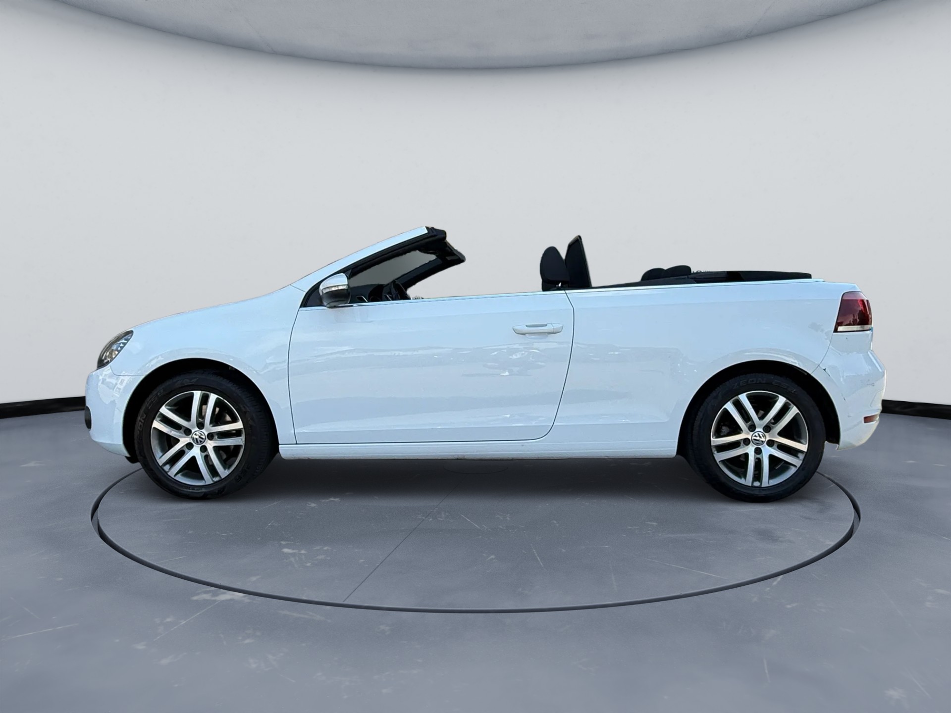 VW Golf Cabrio 1.2 TSI BlueMotion Technology-image-7