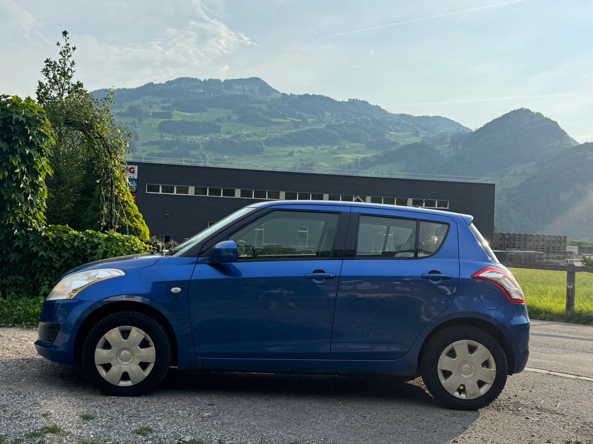 SUZUKI Swift 1.2i 16V GL Top 4x4-image-7
