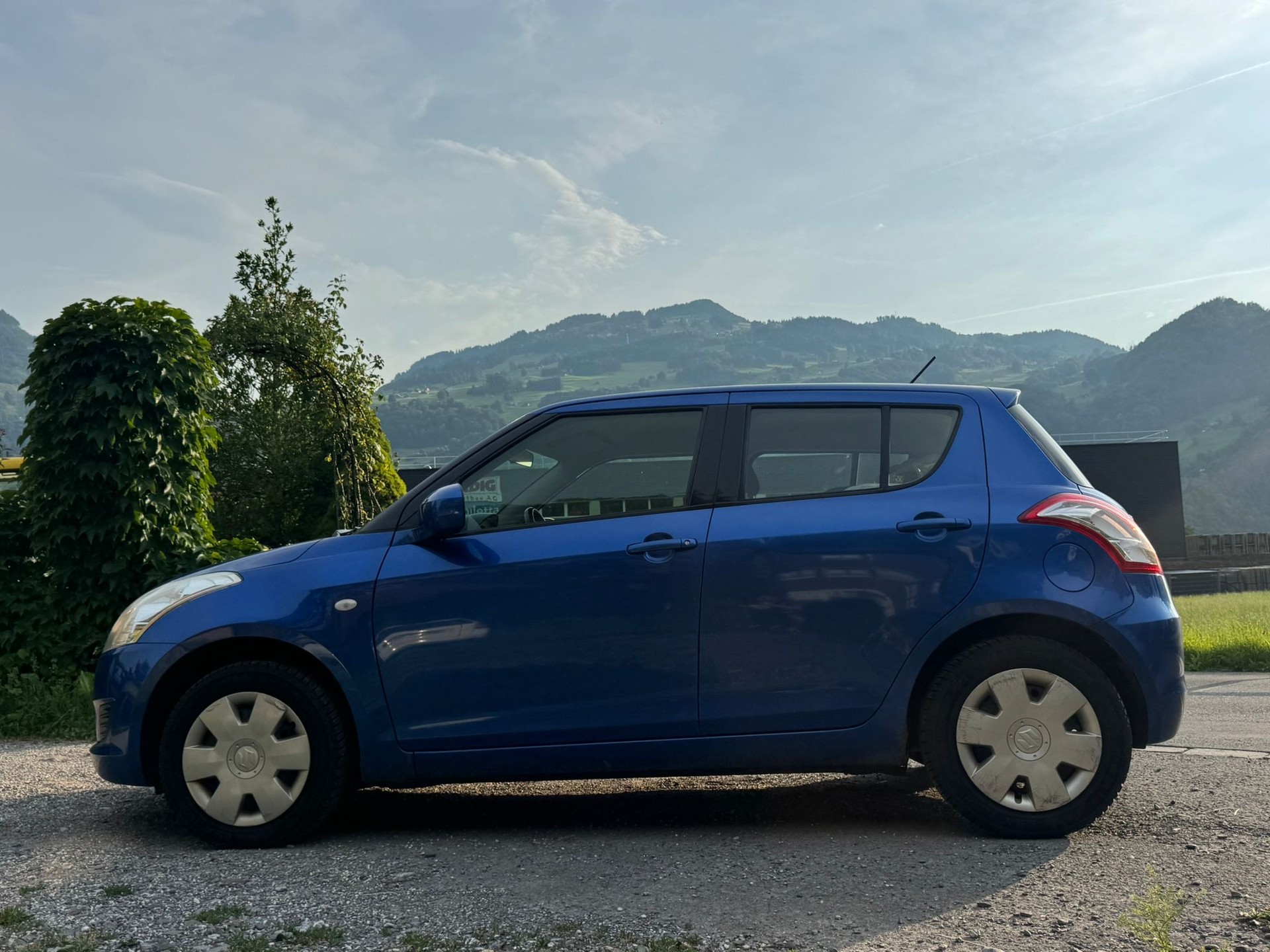 SUZUKI Swift 1.2i 16V GL Top 4x4-image-13