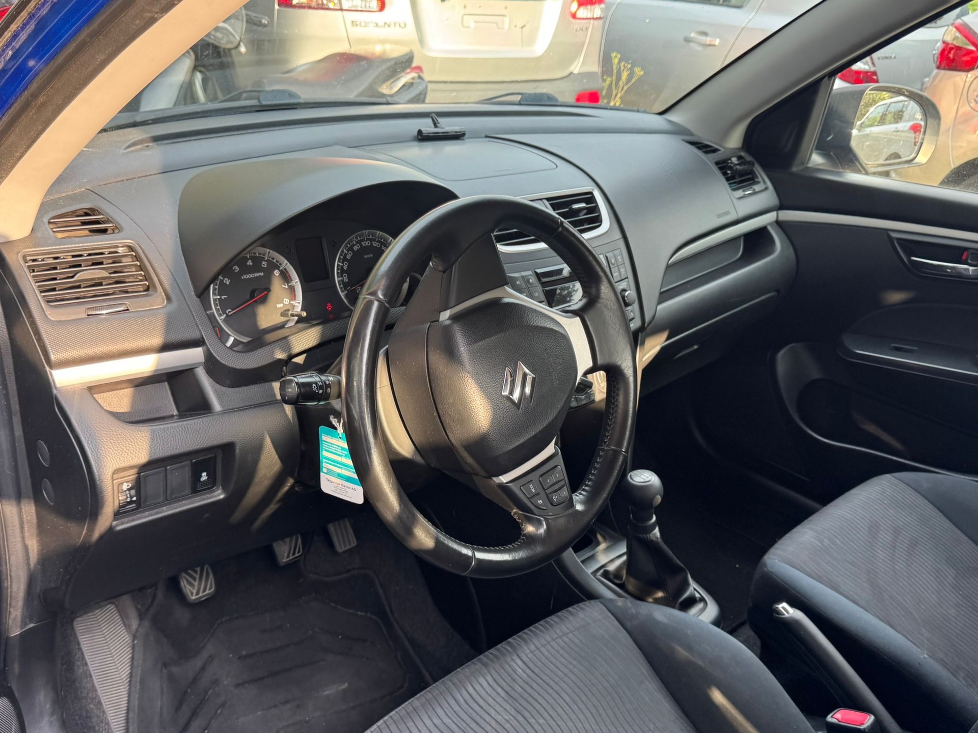 SUZUKI Swift 1.2i 16V GL Top 4x4-image-15