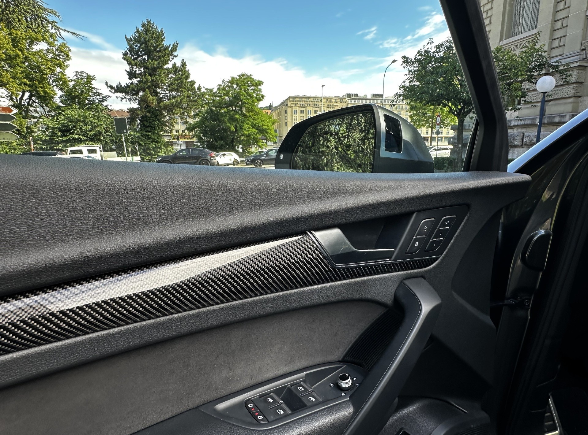 AUDI SQ5 TDI quattro tiptronic-image-7