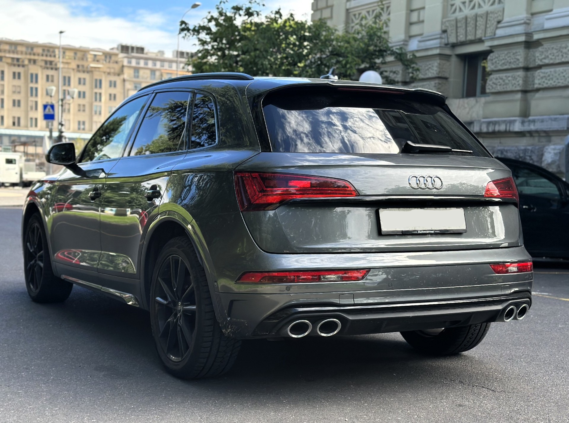 AUDI SQ5 TDI quattro tiptronic-image-3