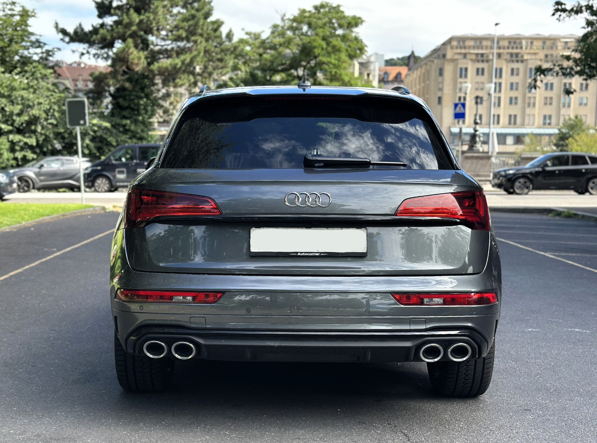 AUDI SQ5 TDI quattro tiptronic-image-2