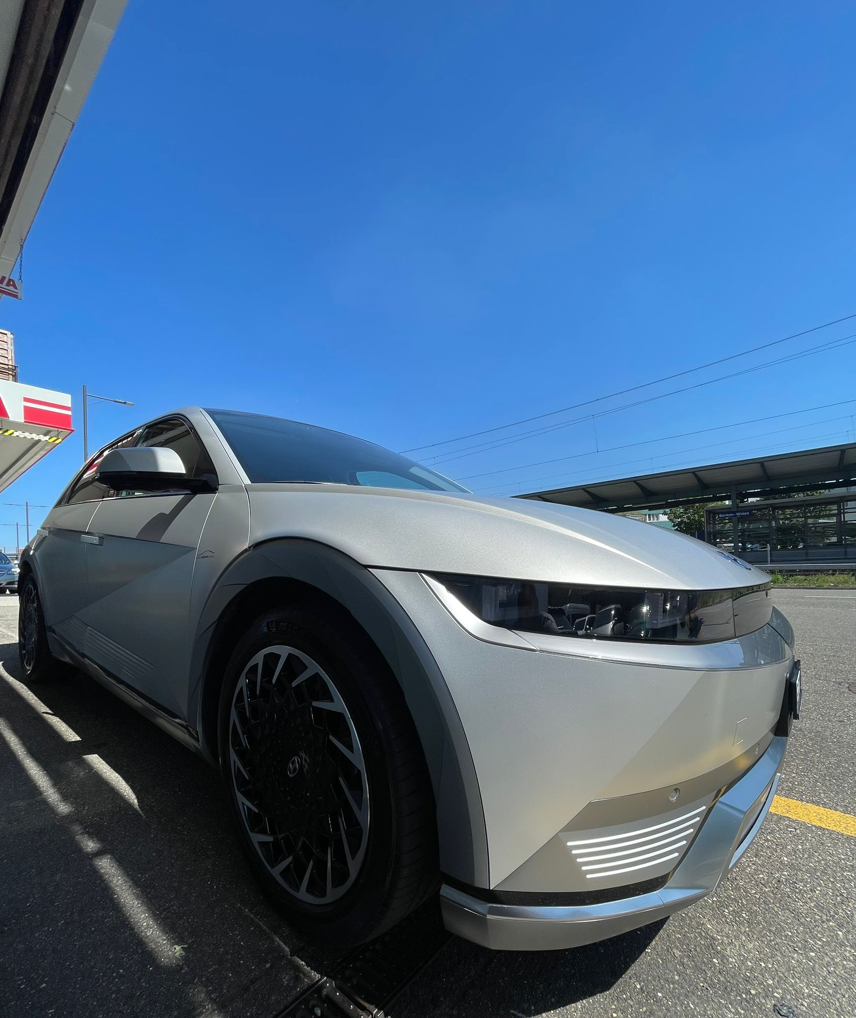 HYUNDAI Ioniq 5 77 kWh Vertex 4WD | Top-Version | CH-Fahrzeug | 55% Rabat-image-2