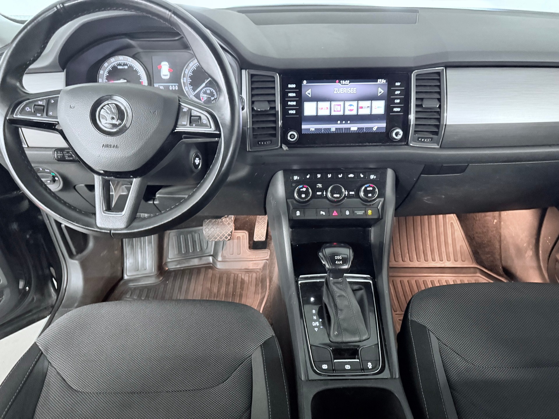 SKODA Kodiaq 2.0 TDI CR Ambition 4x4 DSG-image-10