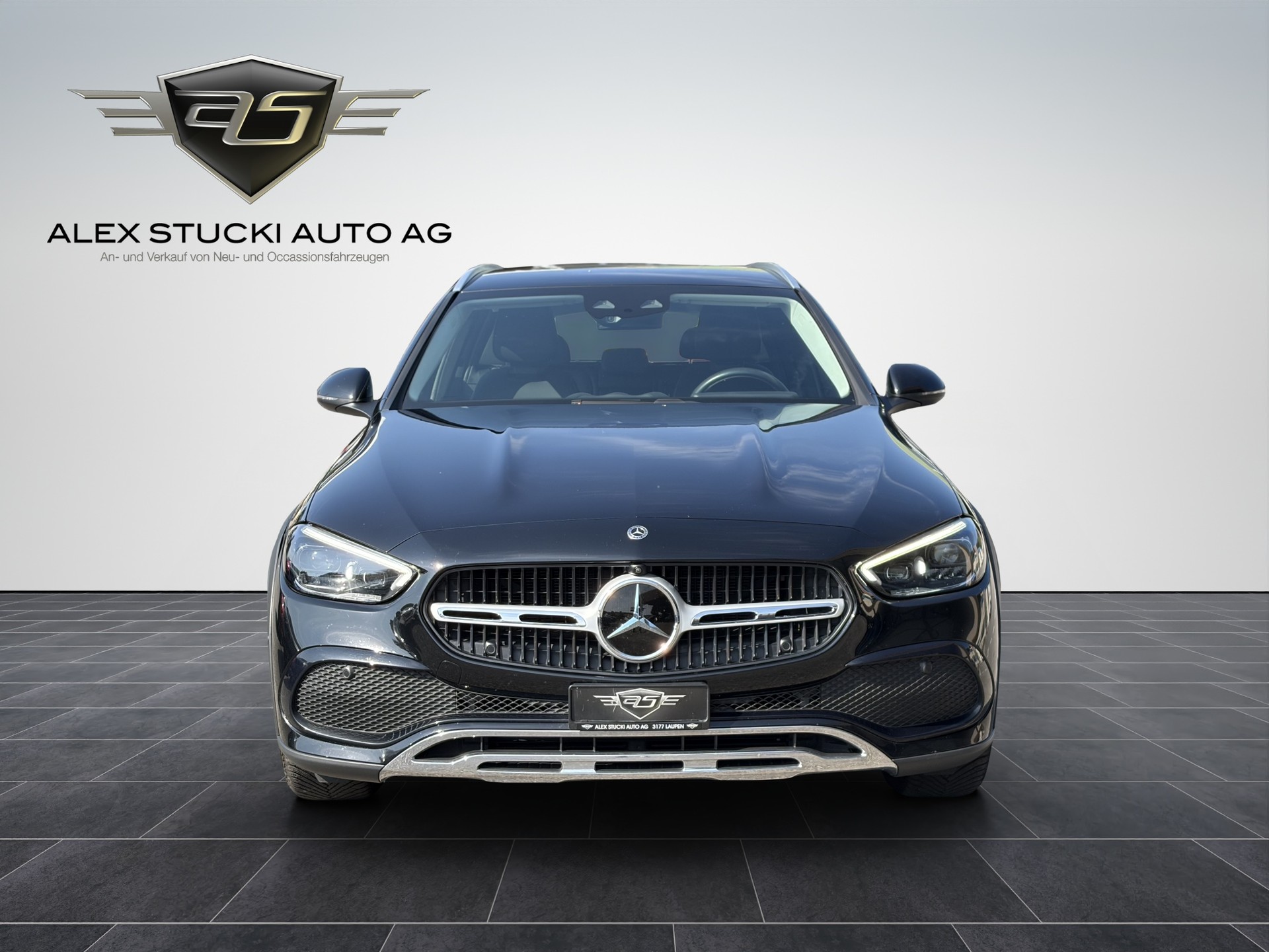 MERCEDES-BENZ C 220 d 4Matic T All-Terrain Avantgarde-image-1