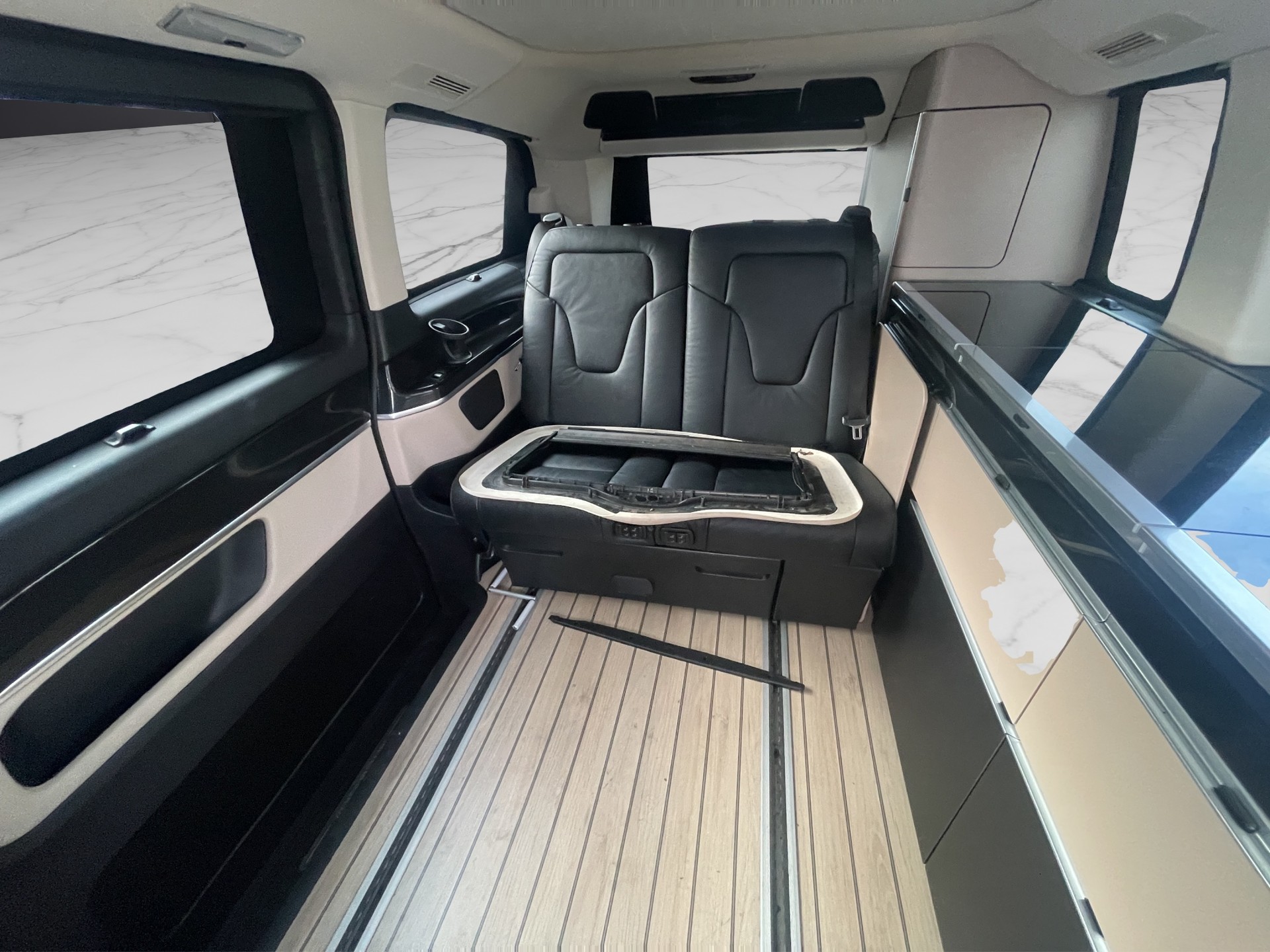 MERCEDES-BENZ Marco Polo 250 d 4Matic 7G-Tronic-image-15