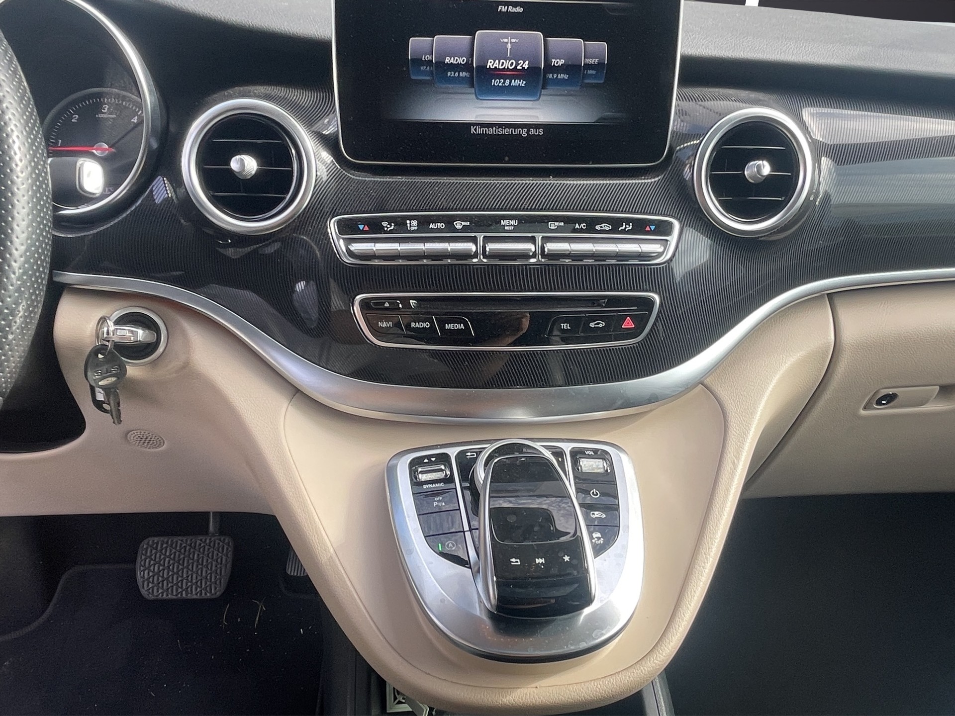 MERCEDES-BENZ Marco Polo 250 d 4Matic 7G-Tronic-image-11