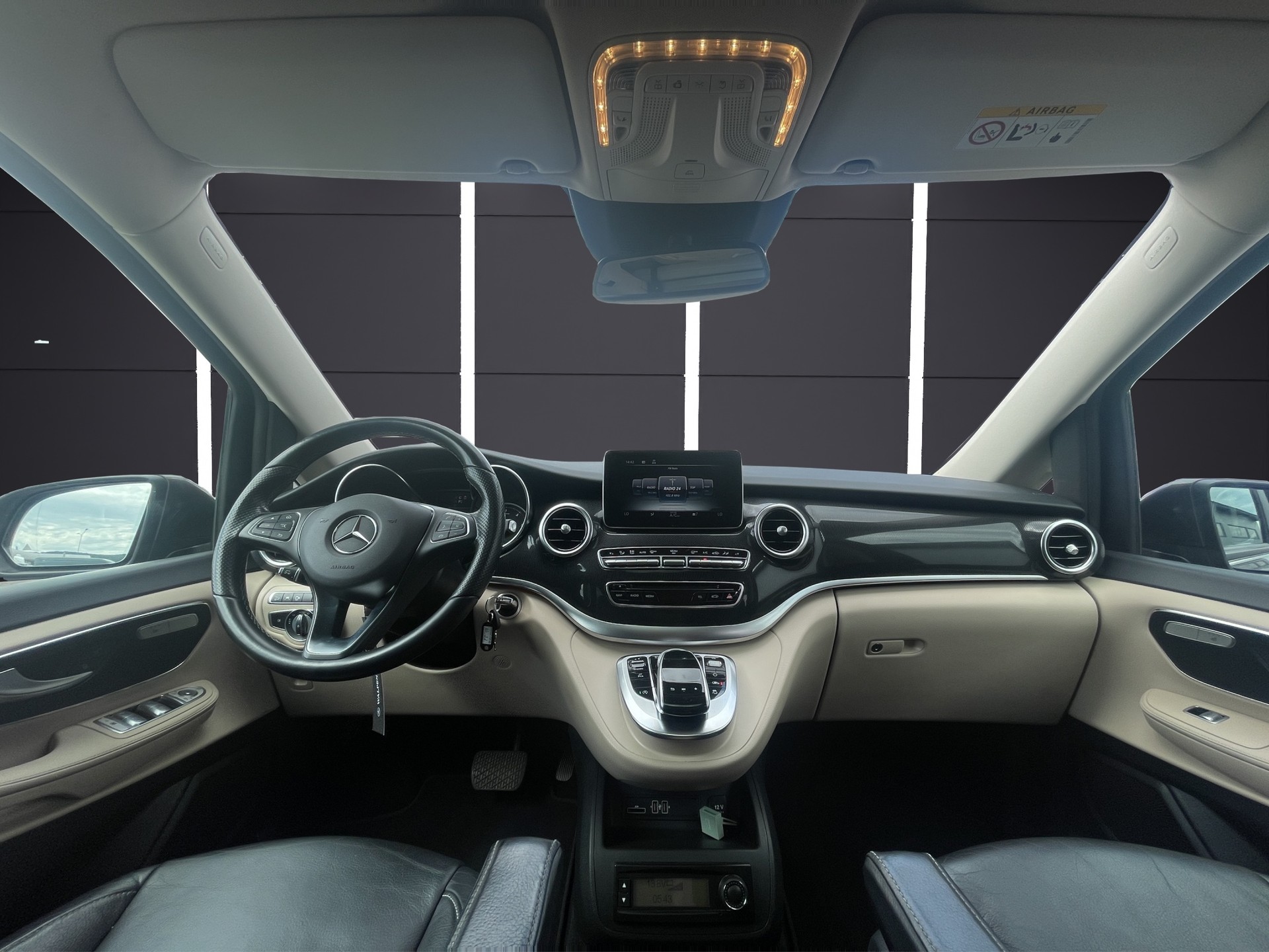 MERCEDES-BENZ Marco Polo 250 d 4Matic 7G-Tronic-image-11