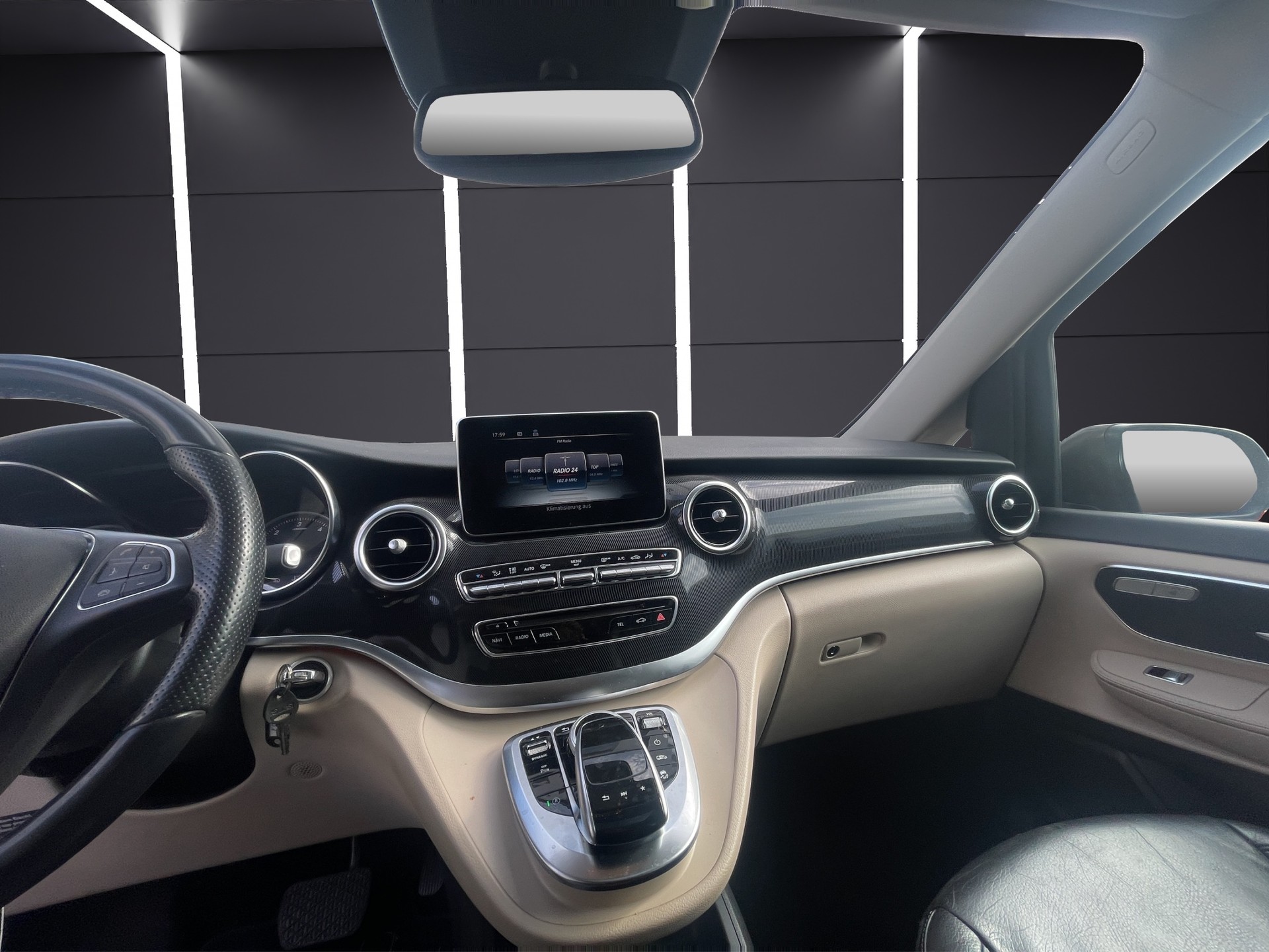 MERCEDES-BENZ Marco Polo 250 d 4Matic 7G-Tronic-image-16