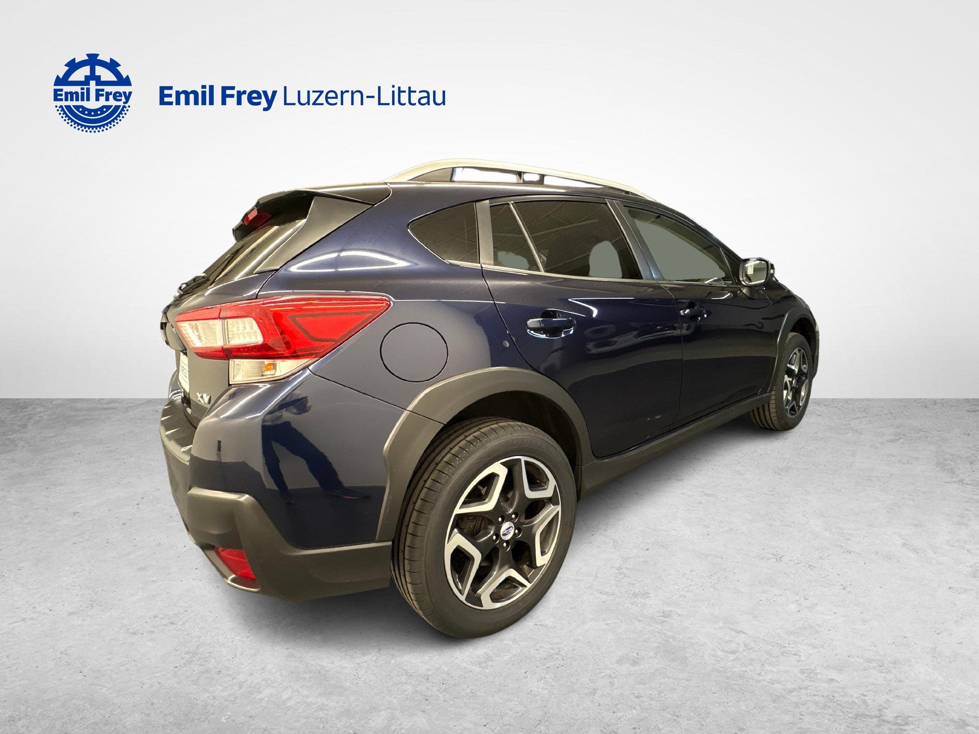 SUBARU XV 2.0i Luxury-image-4