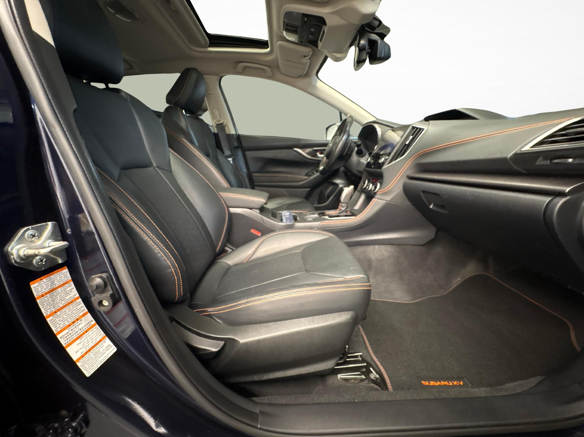 SUBARU XV 2.0i Luxury-image-9