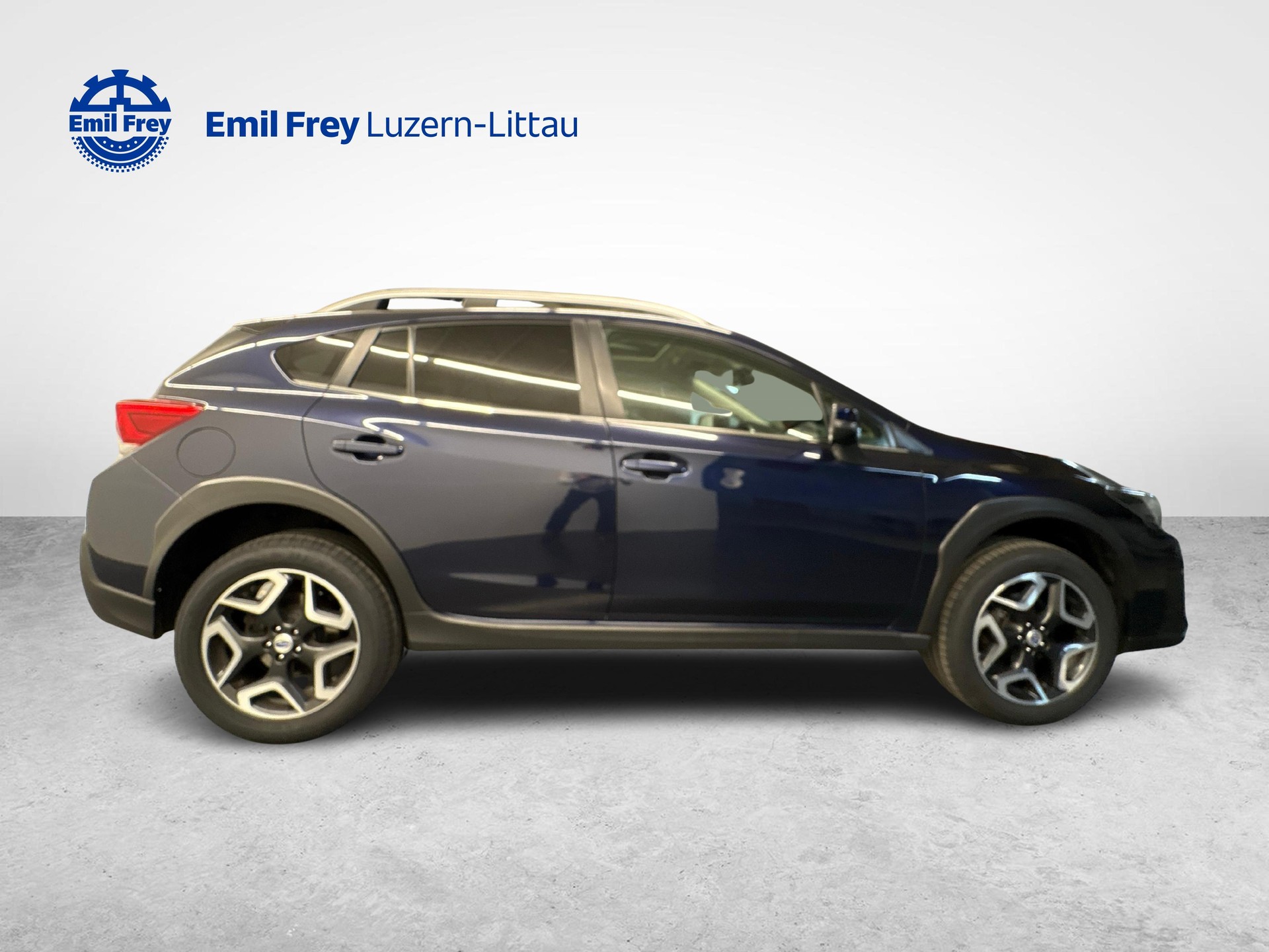 SUBARU XV 2.0i Luxury-image-5